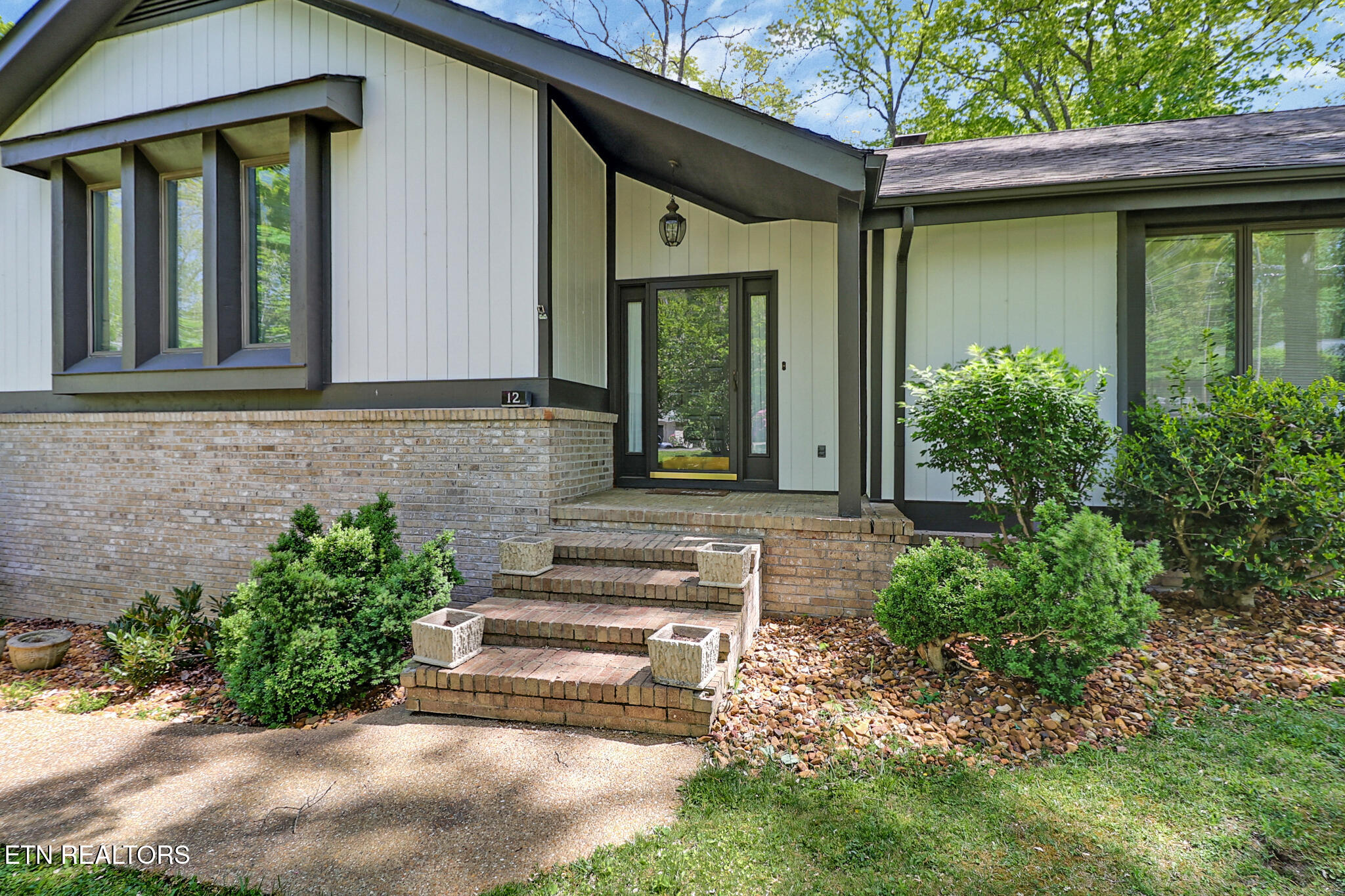 12 Ridge Crest Circle Crossville TN 38558