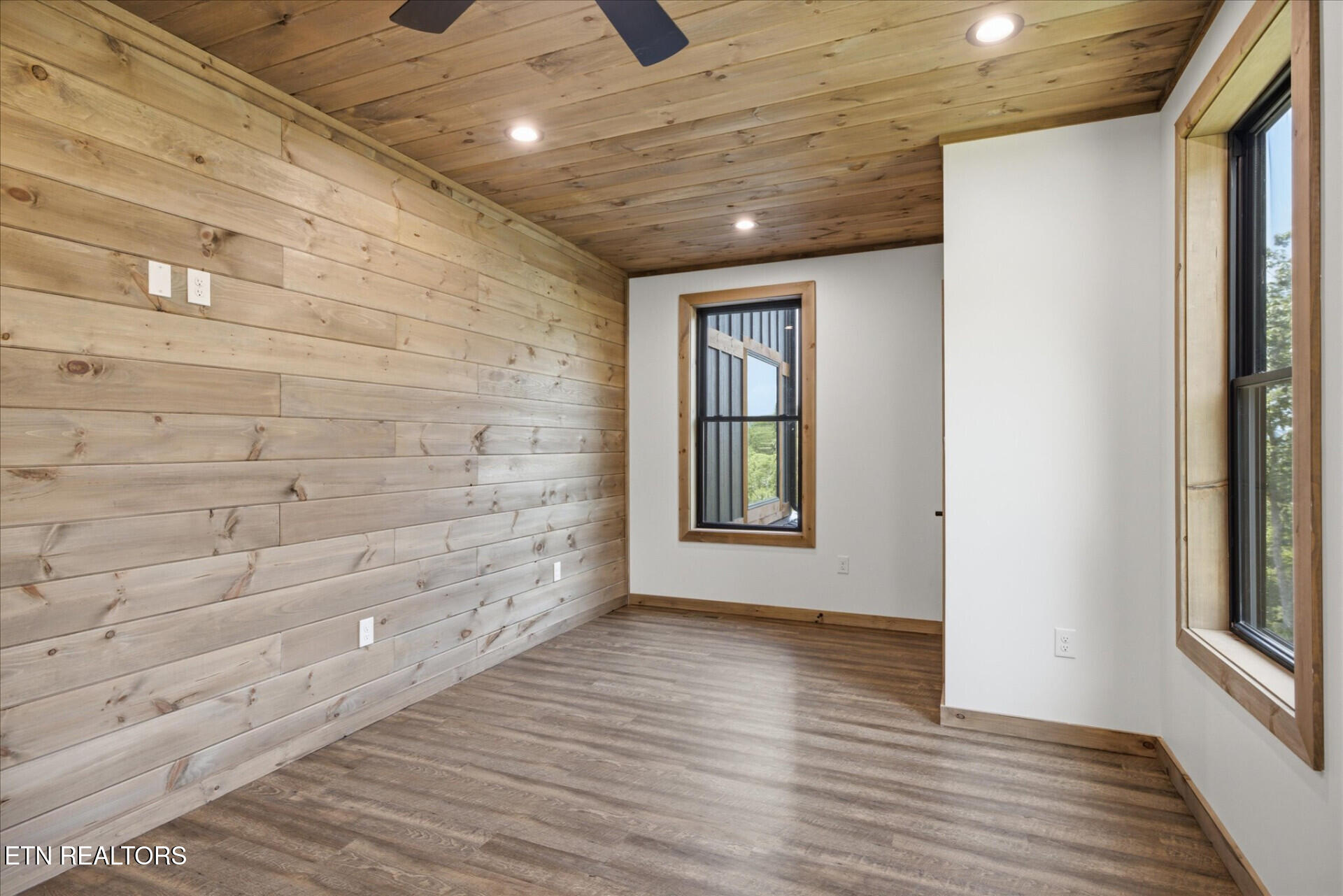 2046 Spurling Road Sevierville TN 37862