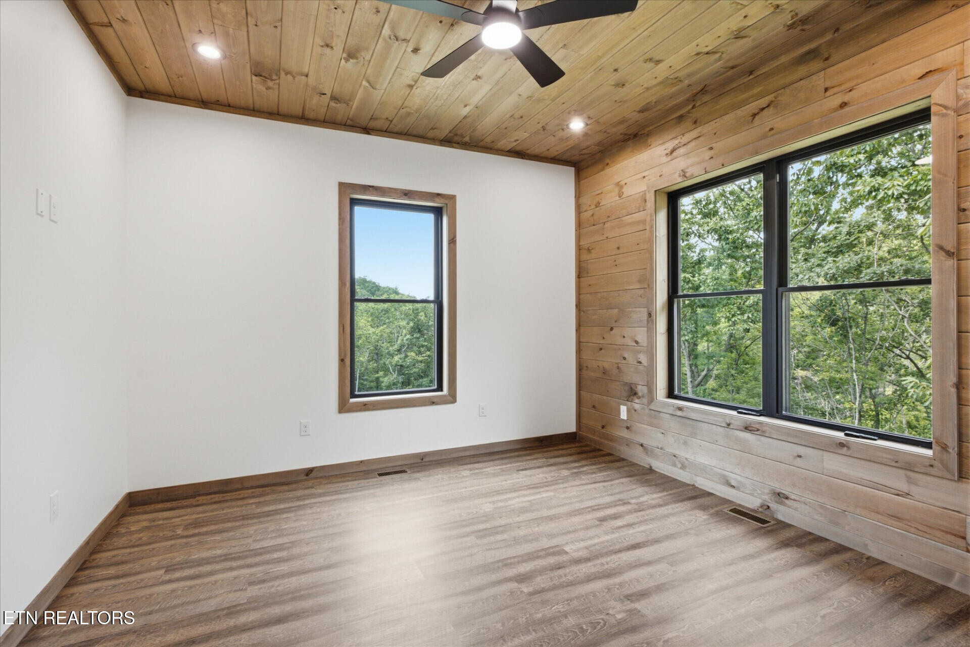 2046 Spurling Road Sevierville TN 37862