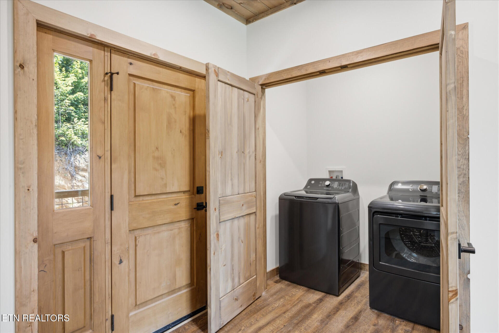 2046 Spurling Road Sevierville TN 37862