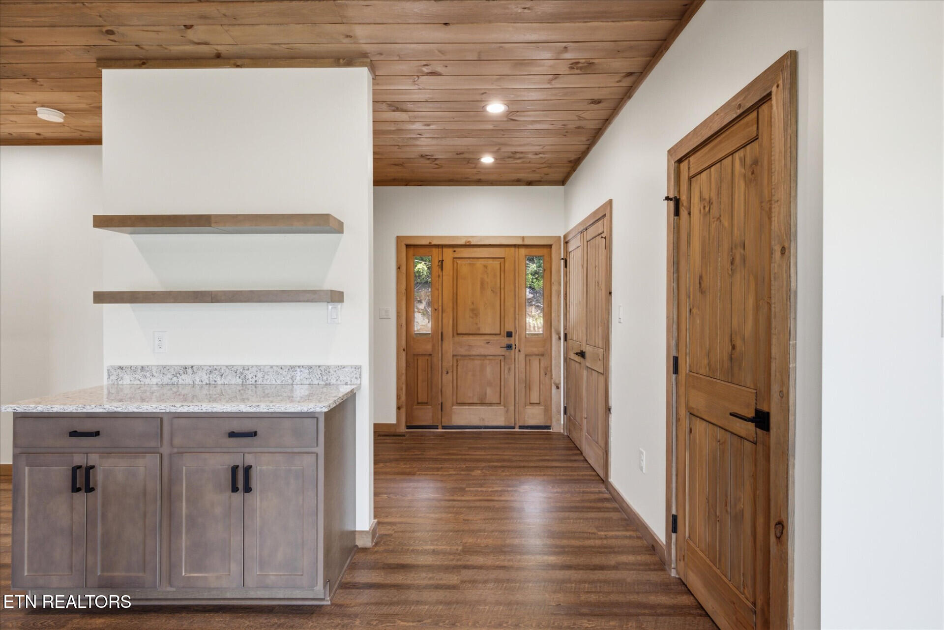 2046 Spurling Road Sevierville TN 37862