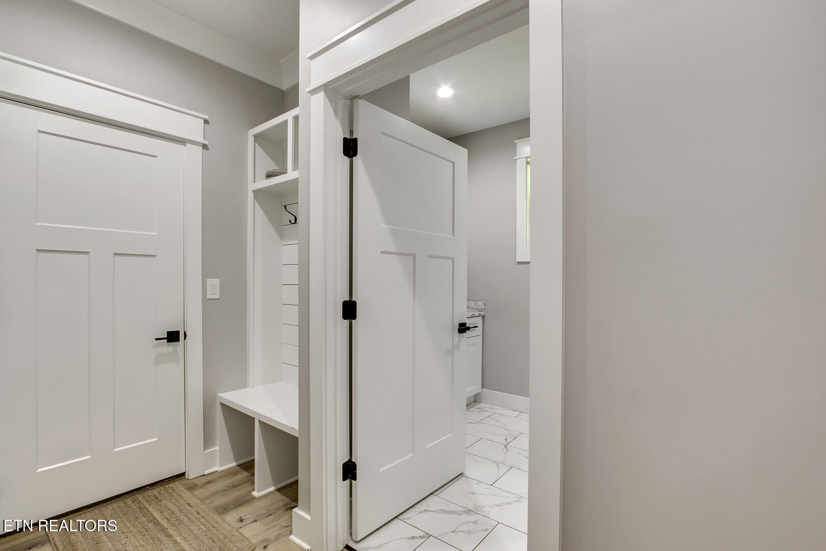 141 Daleyuhski Way Loudon TN 37774