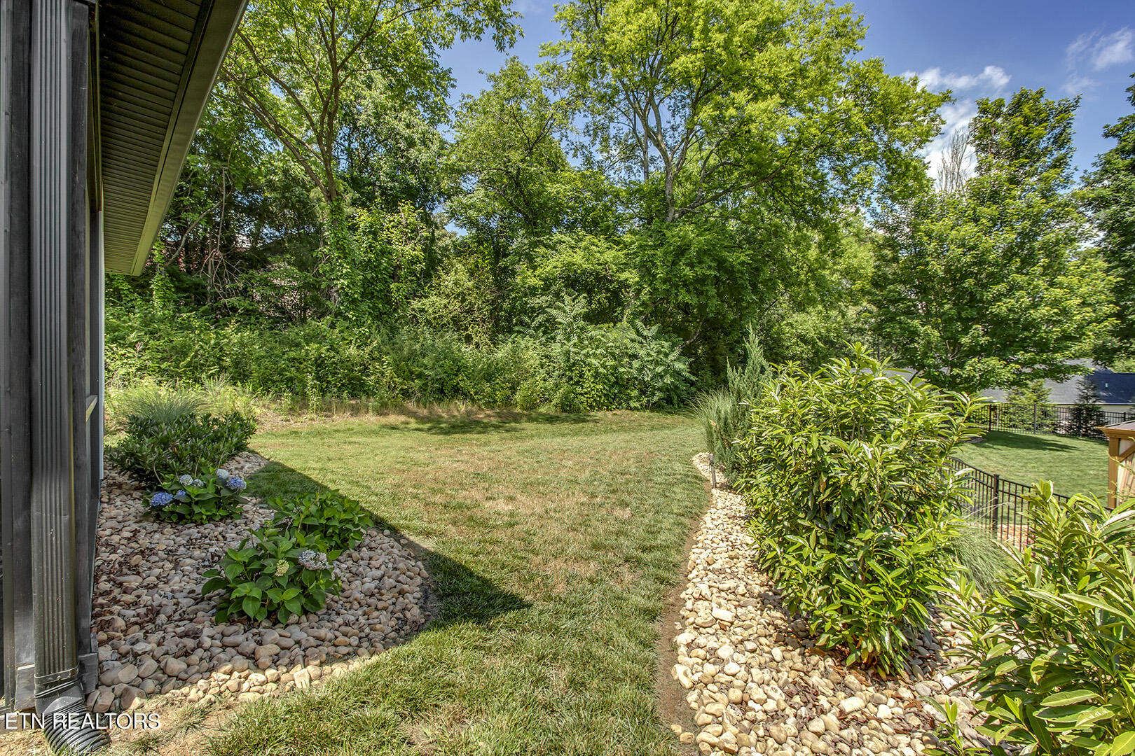 141 Daleyuhski Way Loudon TN 37774