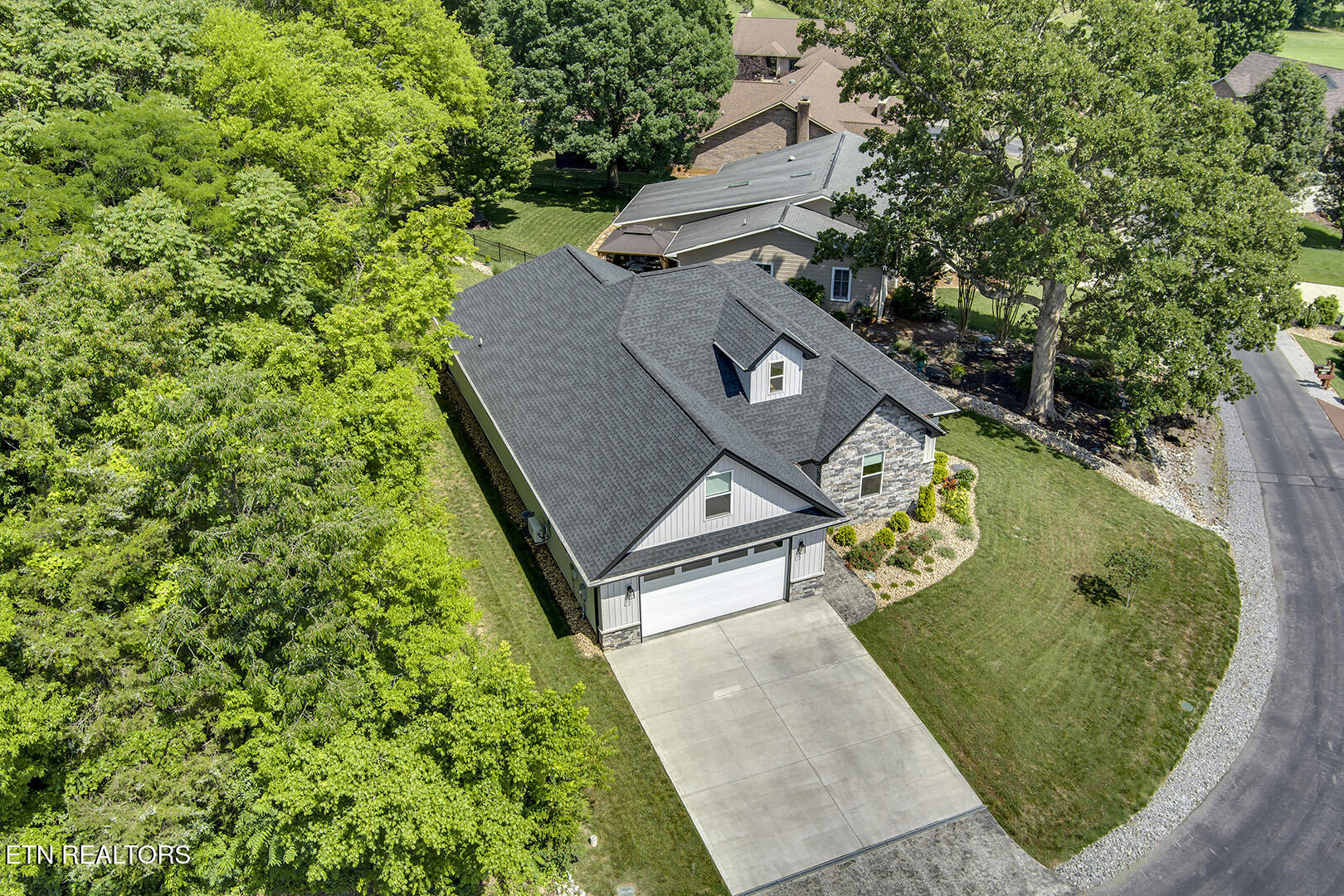 141 Daleyuhski Way Loudon TN 37774