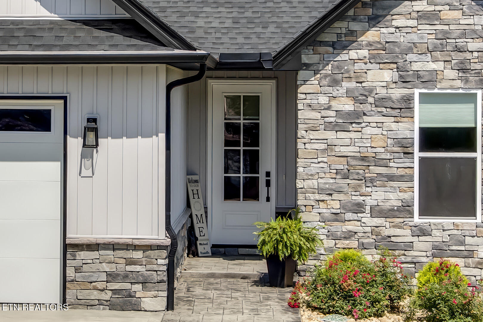 141 Daleyuhski Way Loudon TN 37774