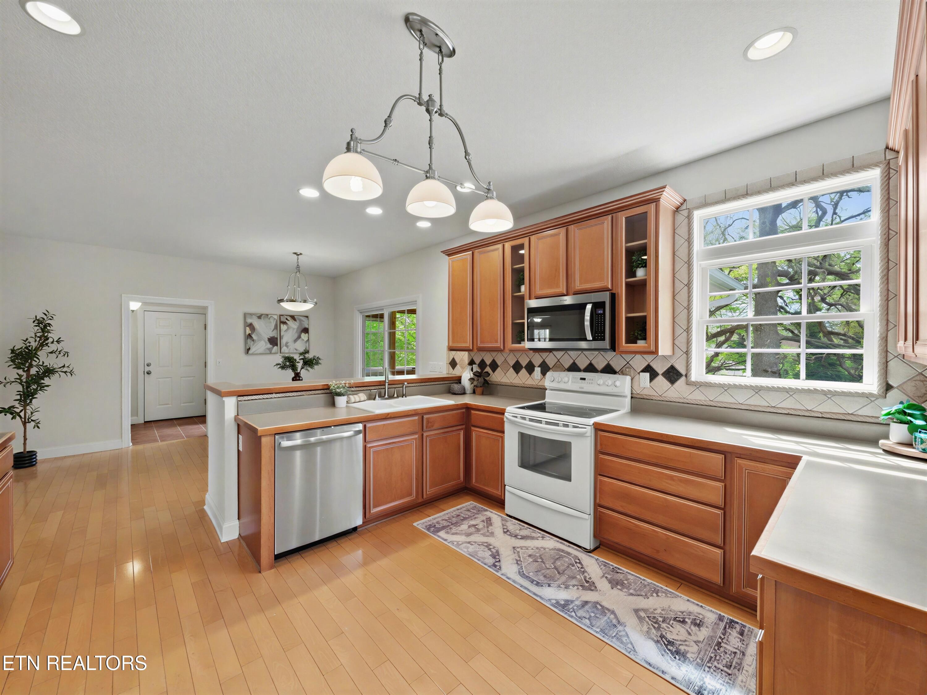 1323 Stonehenge Drive Maryville TN 37803