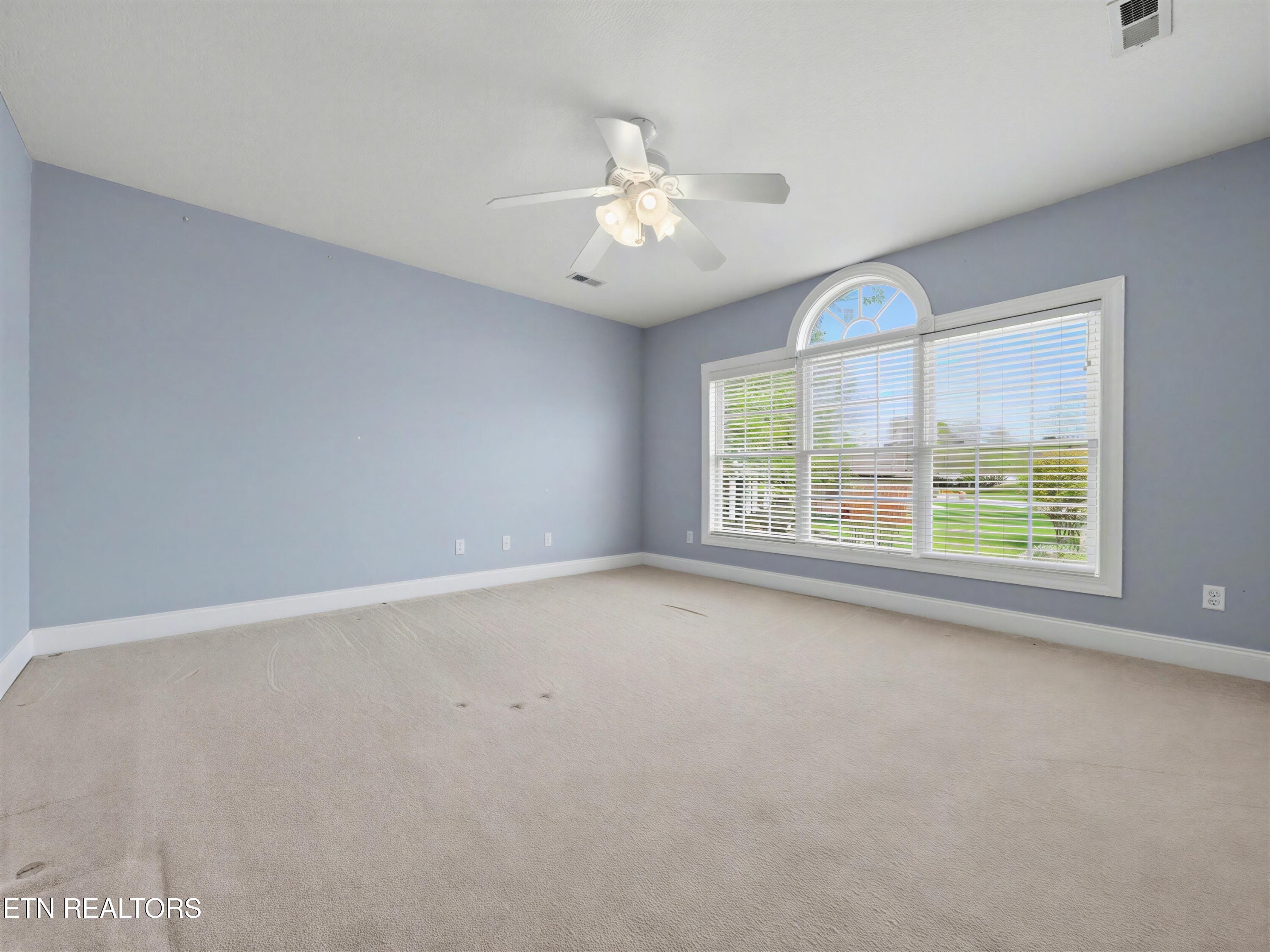 1323 Stonehenge Drive Maryville TN 37803