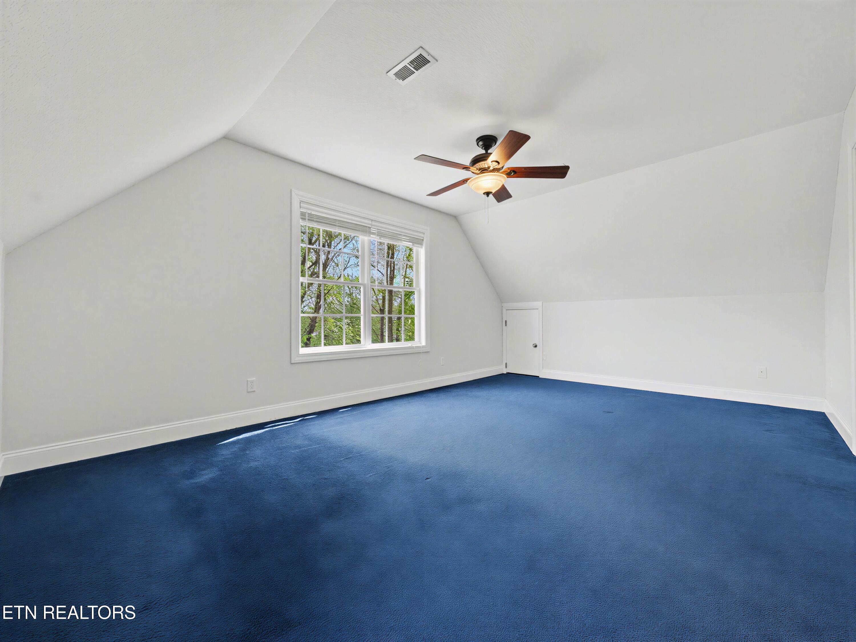 1323 Stonehenge Drive Maryville TN 37803