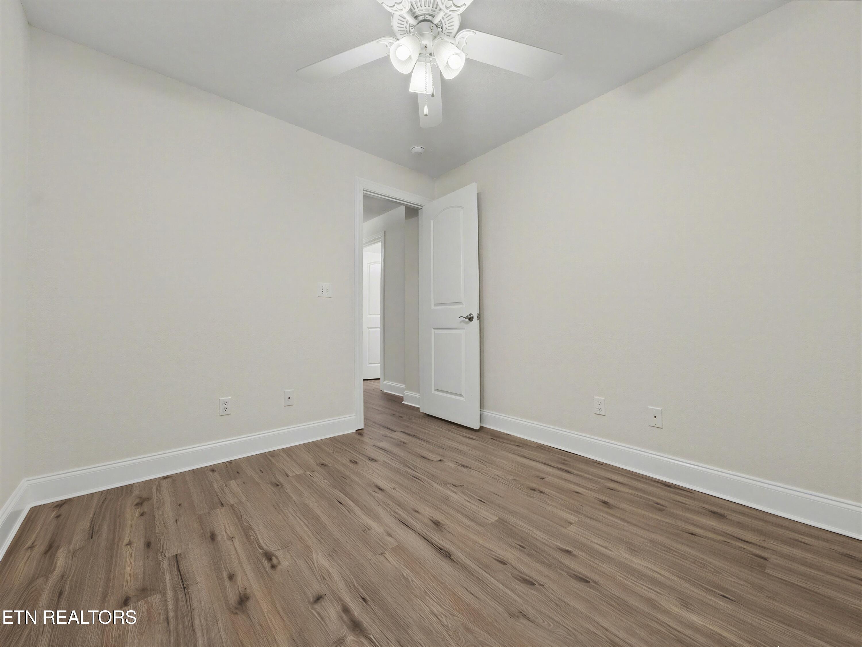 1323 Stonehenge Drive Maryville TN 37803