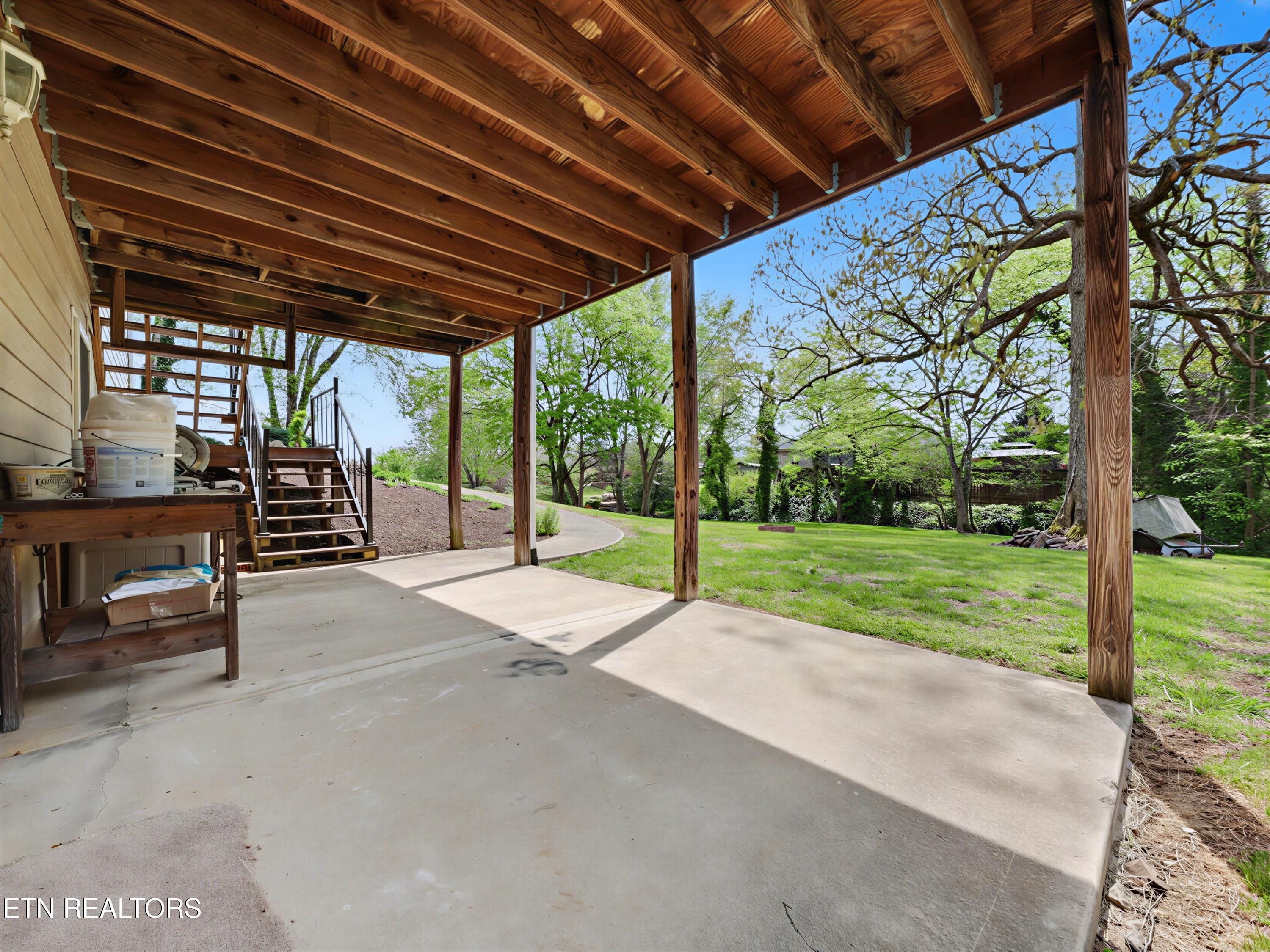 1323 Stonehenge Drive Maryville TN 37803