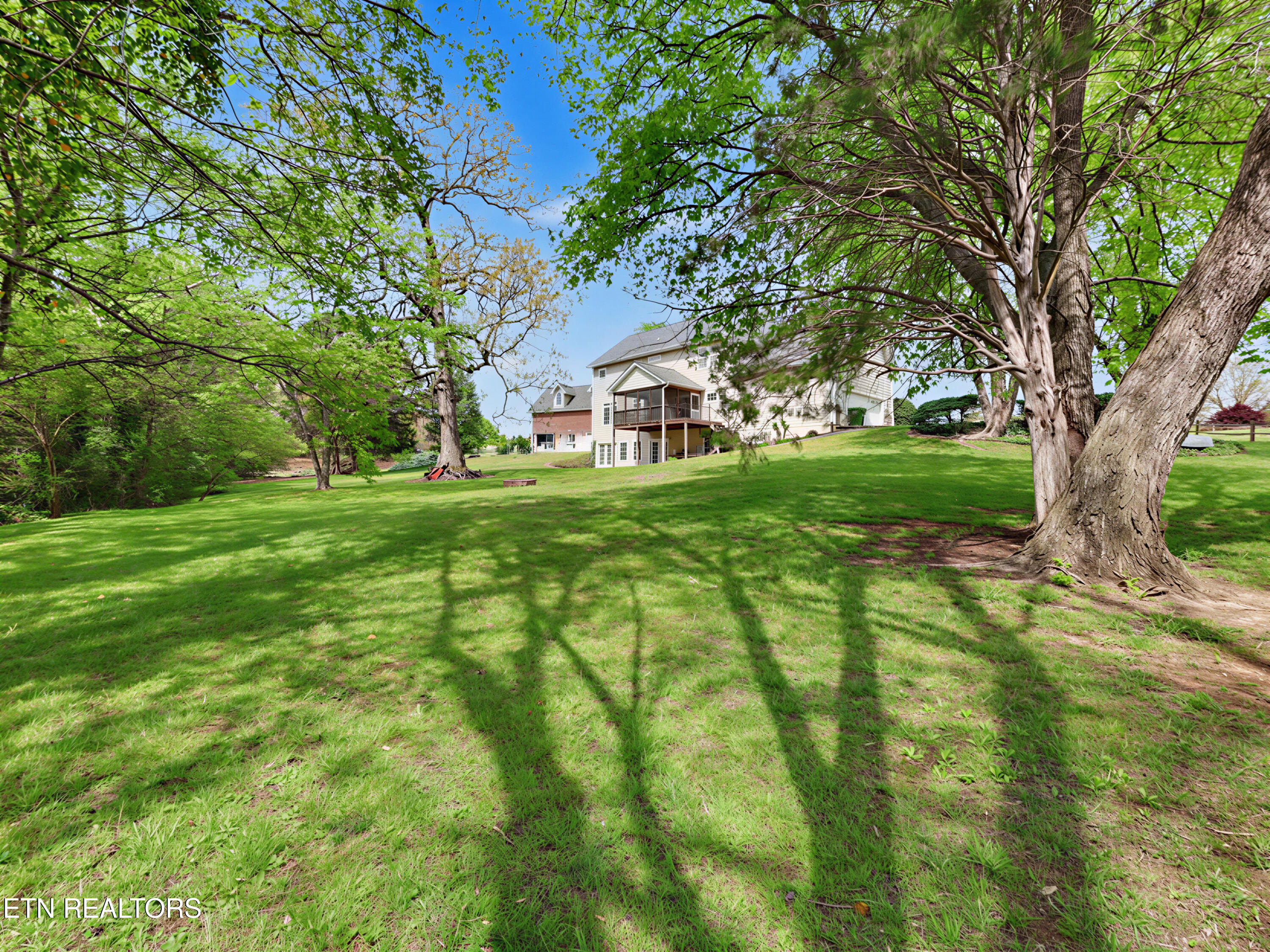 1323 Stonehenge Drive Maryville TN 37803