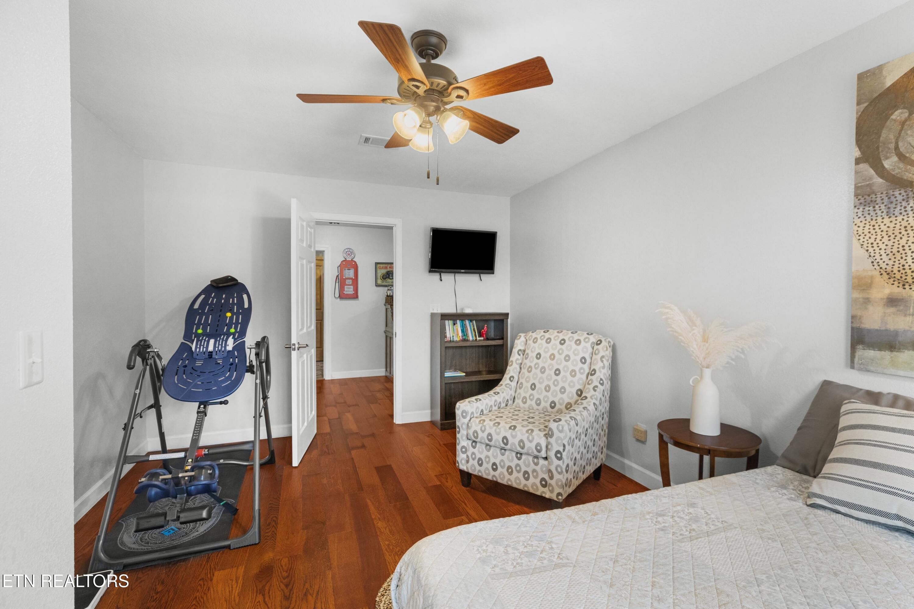2017 Paradise Hills Road Dandridge TN 37725