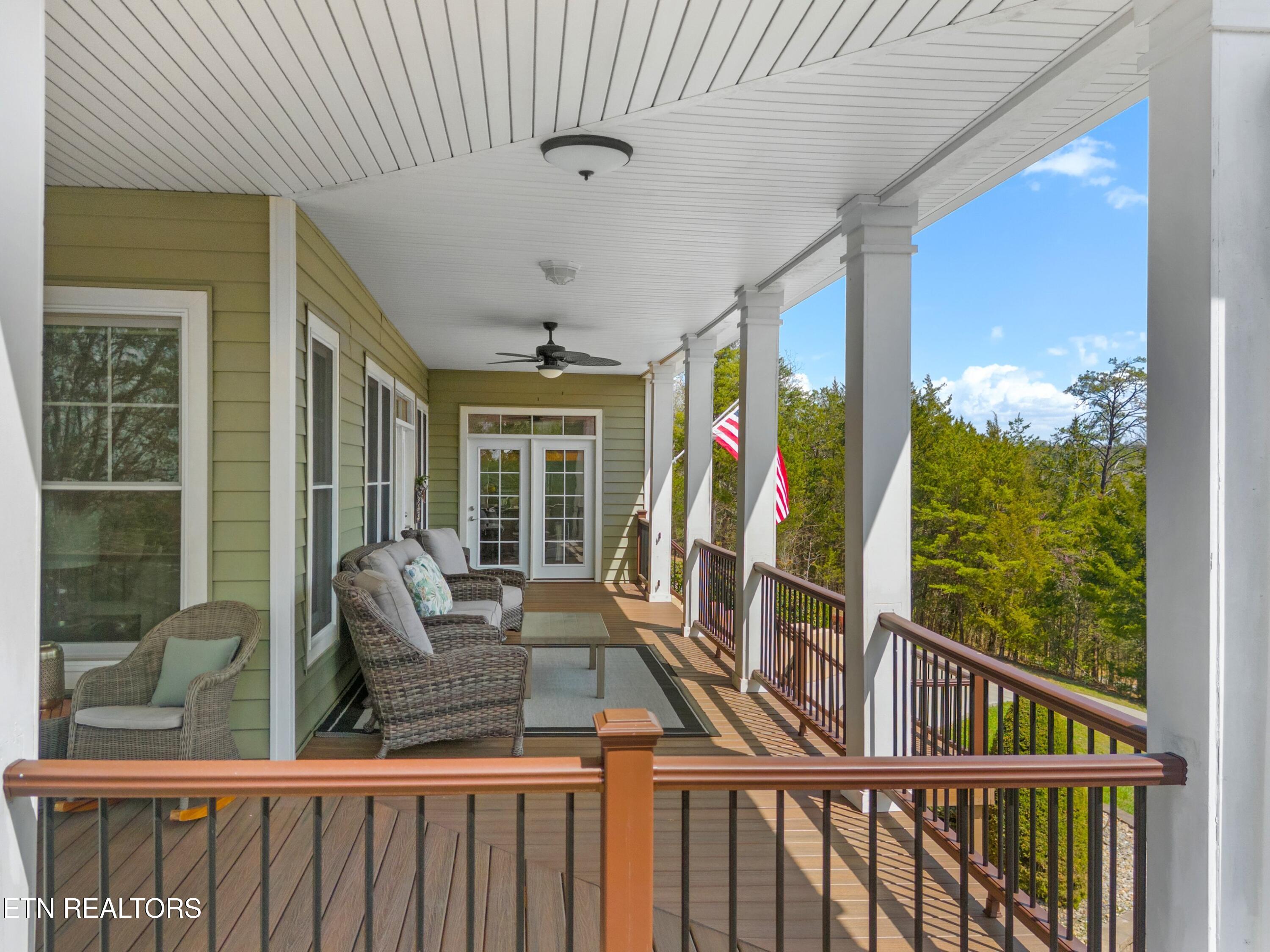 2017 Paradise Hills Road Dandridge TN 37725