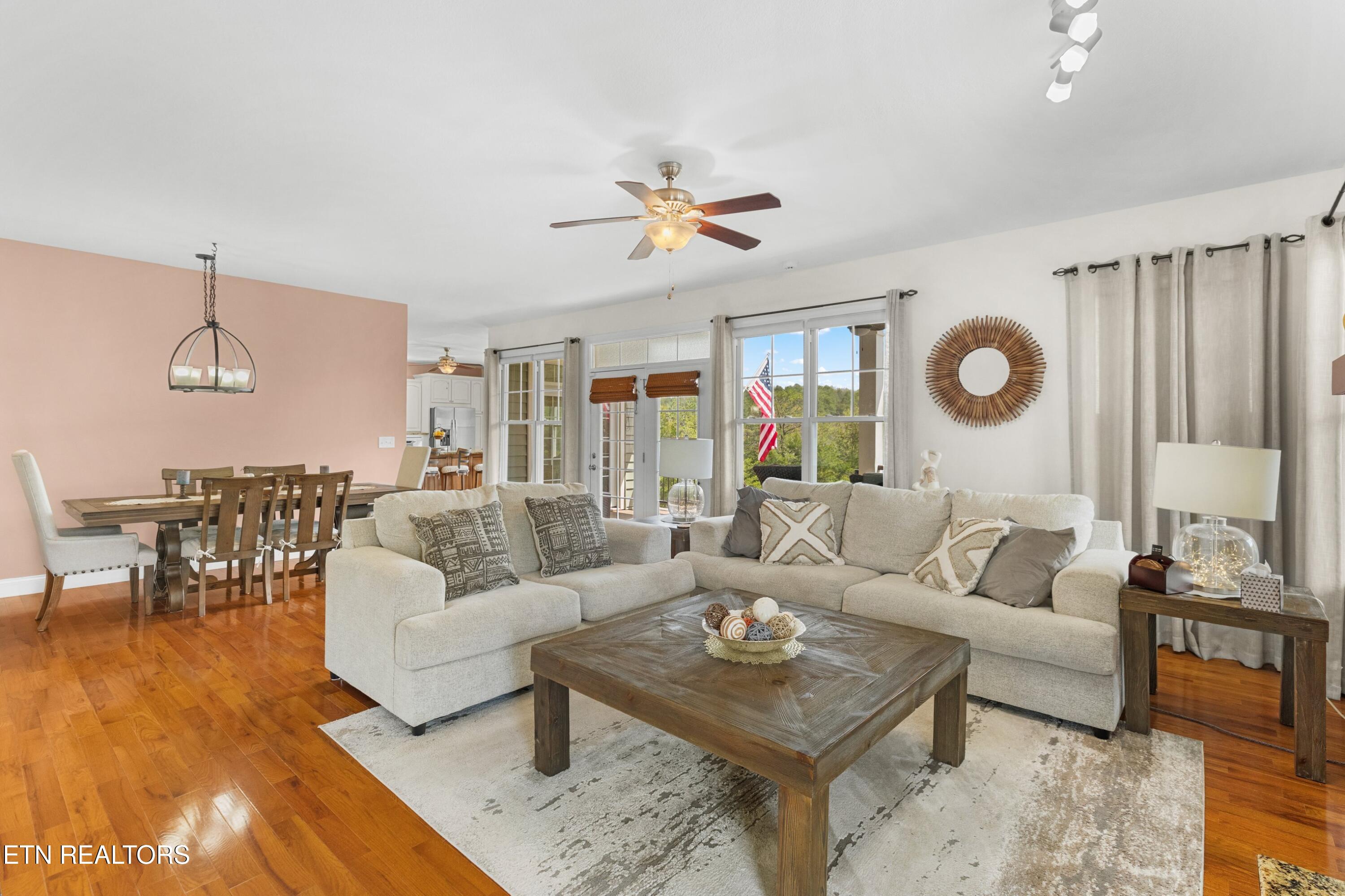 2017 Paradise Hills Road Dandridge TN 37725