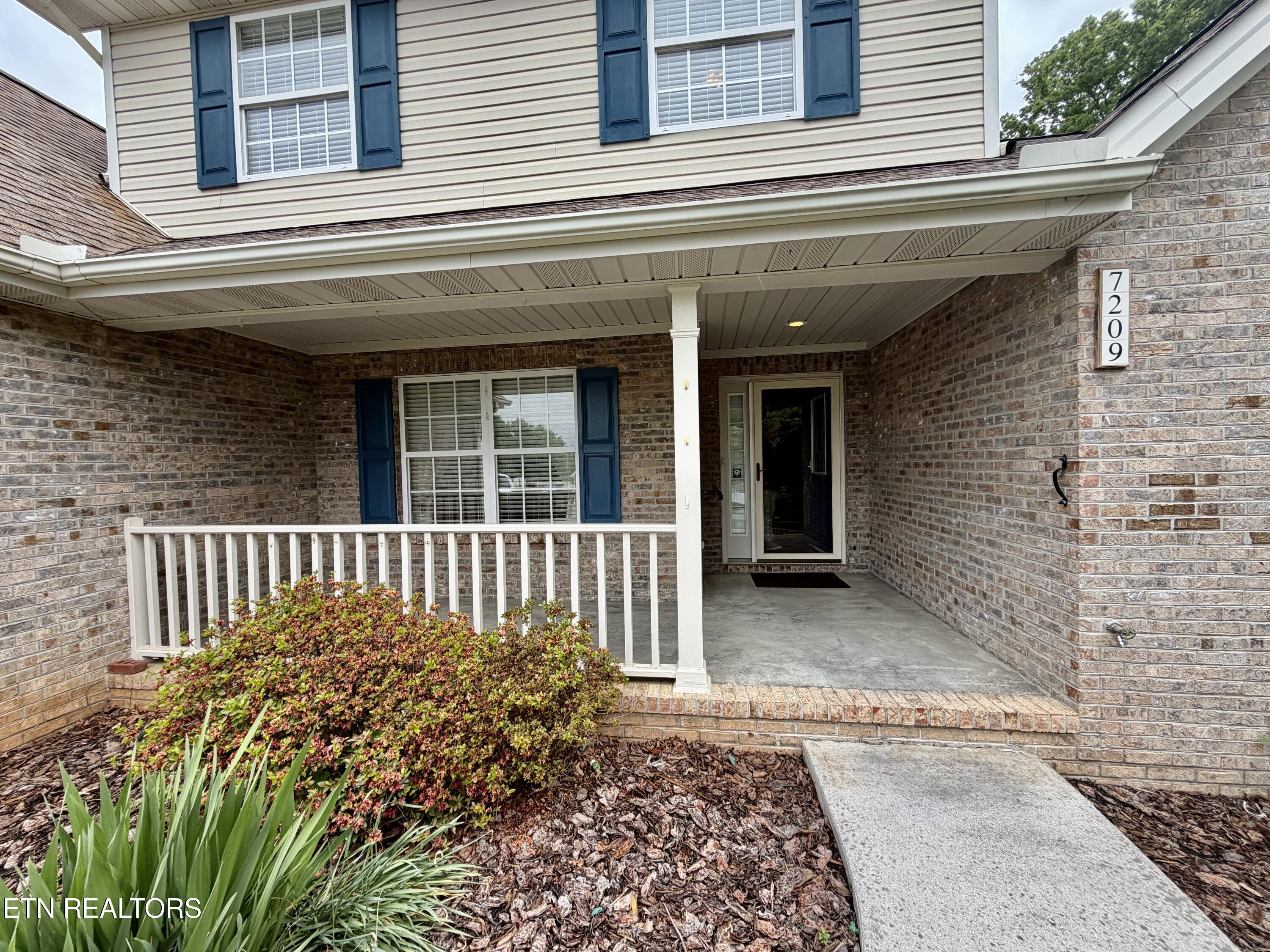 7209 Dunsten Drive Knoxville TN 37931