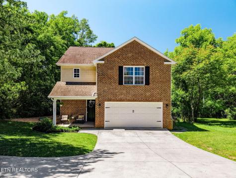 327 Brown School Road Maryville TN 37804