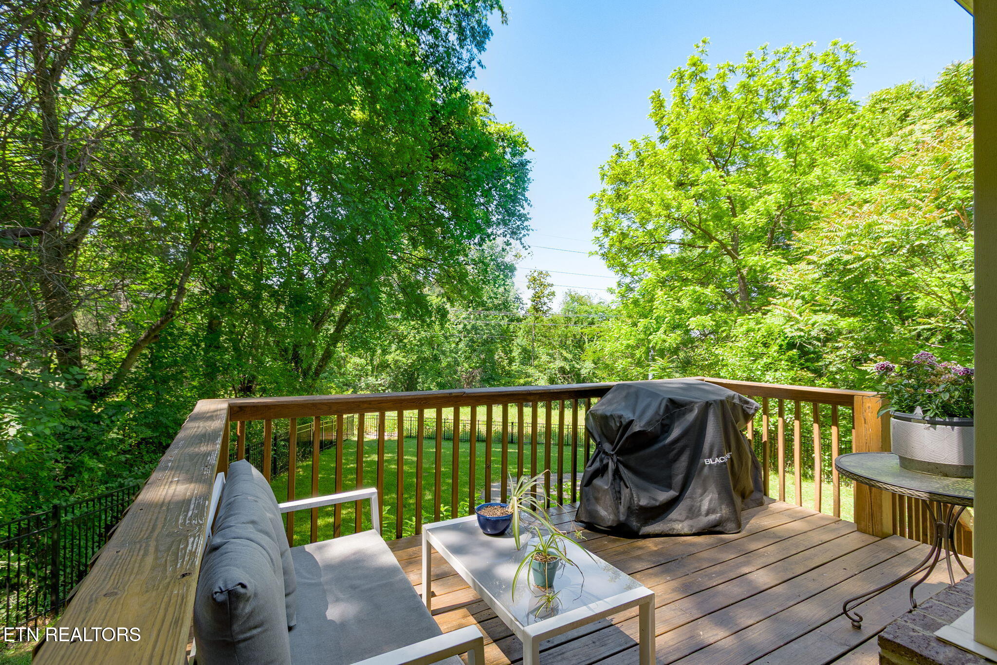 327 Brown School Road Maryville TN 37804
