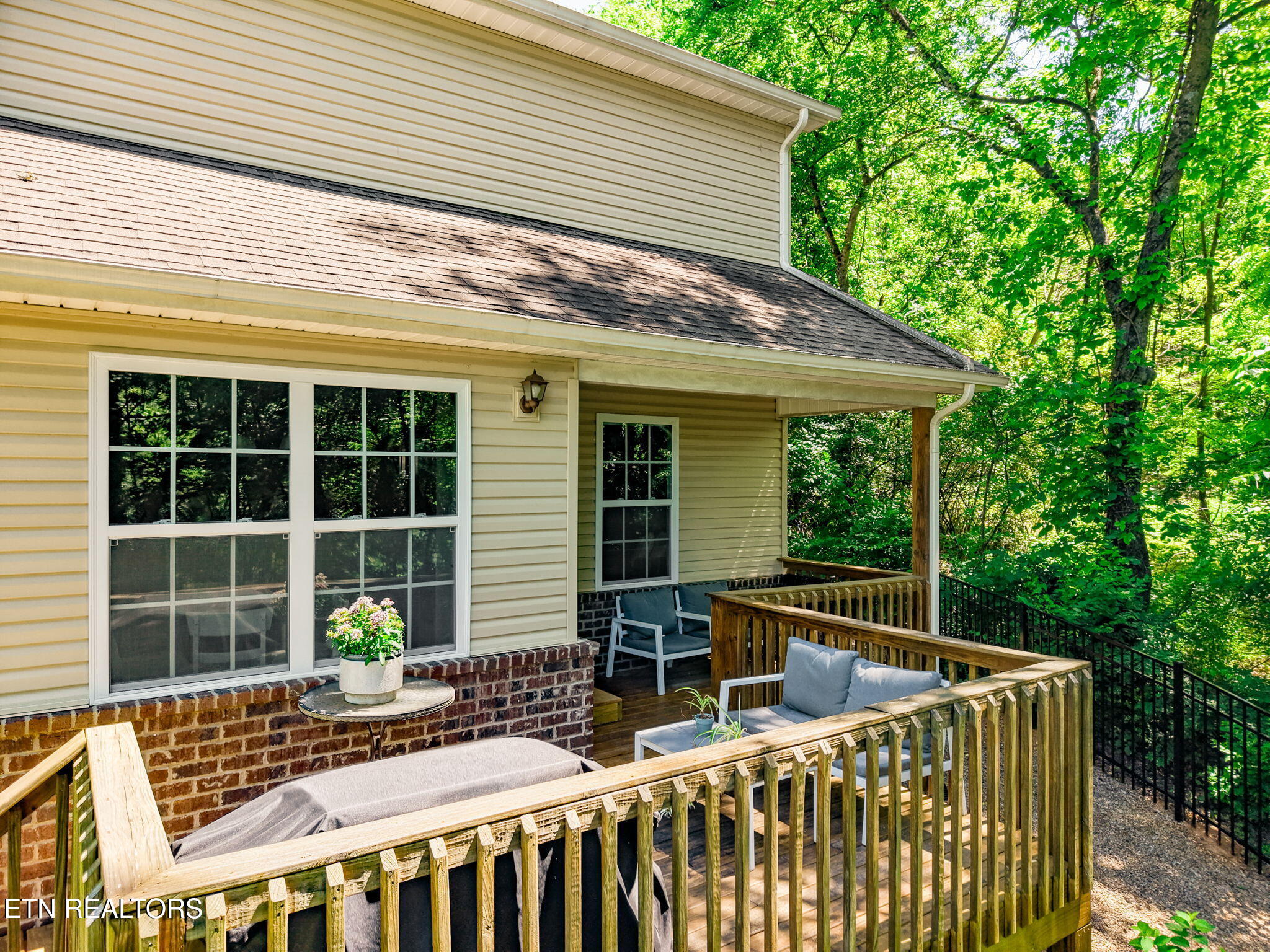 327 Brown School Road Maryville TN 37804
