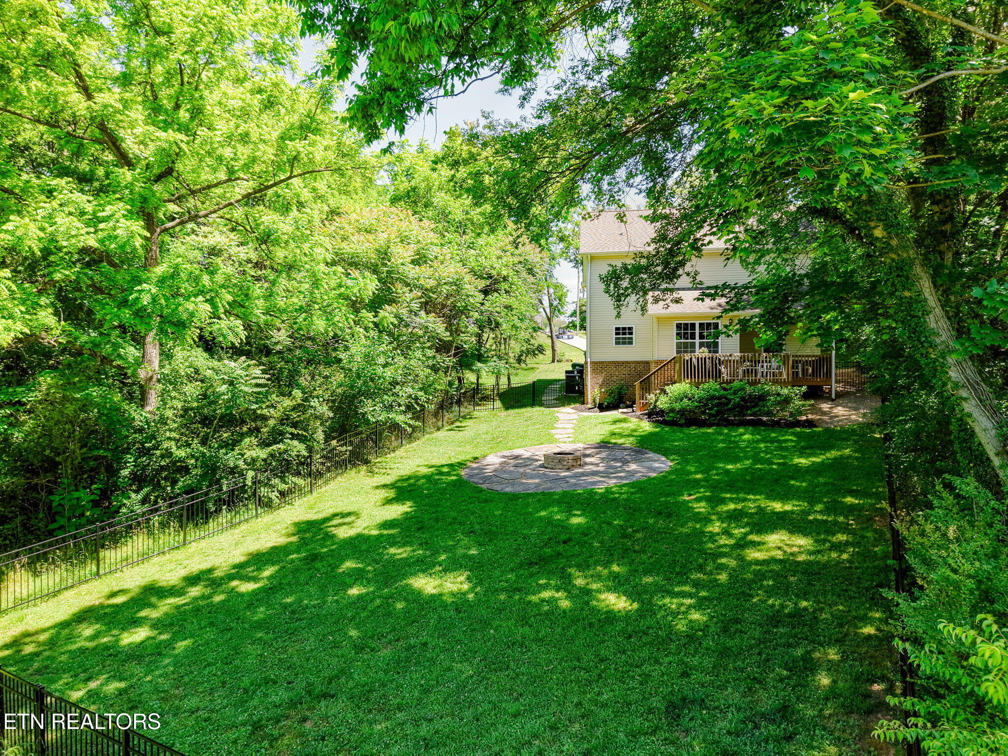 327 Brown School Road Maryville TN 37804
