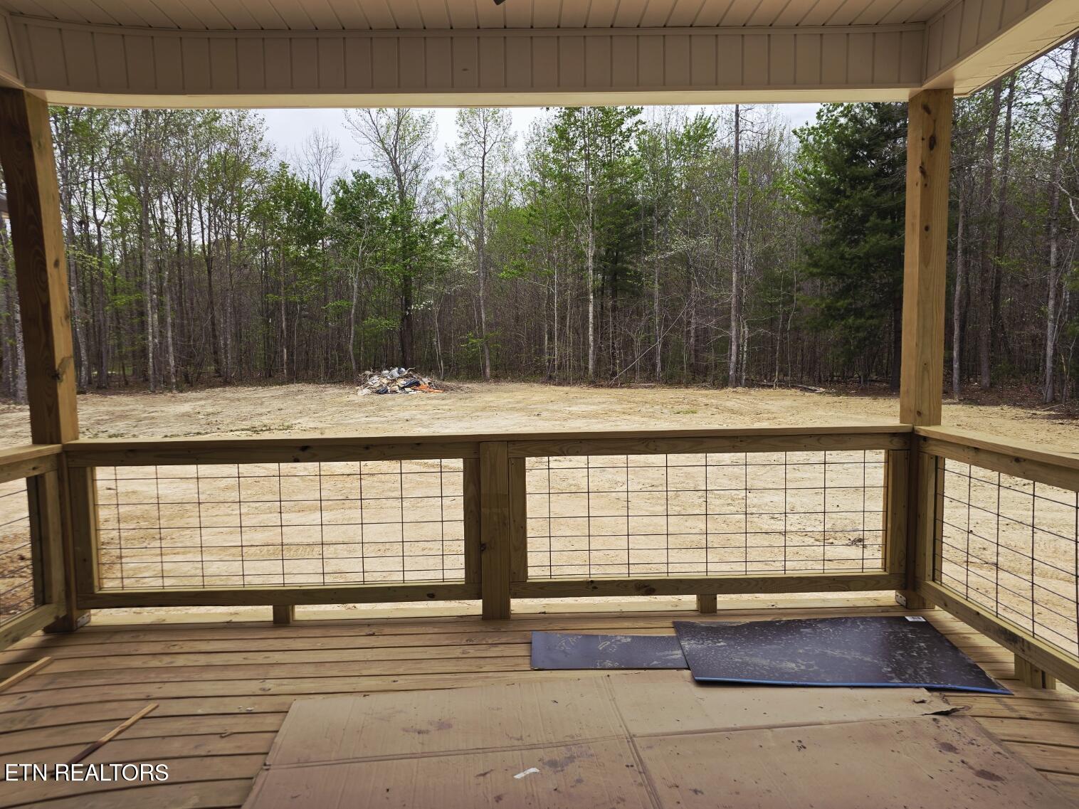 186 Short Leaf Lane Oneida TN 37841
