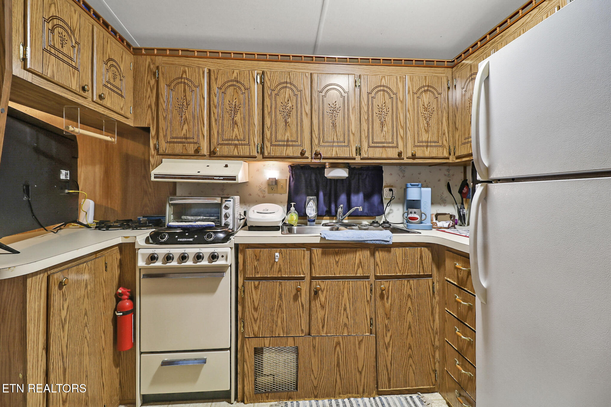 60 Apache Trail Crossville TN 38572