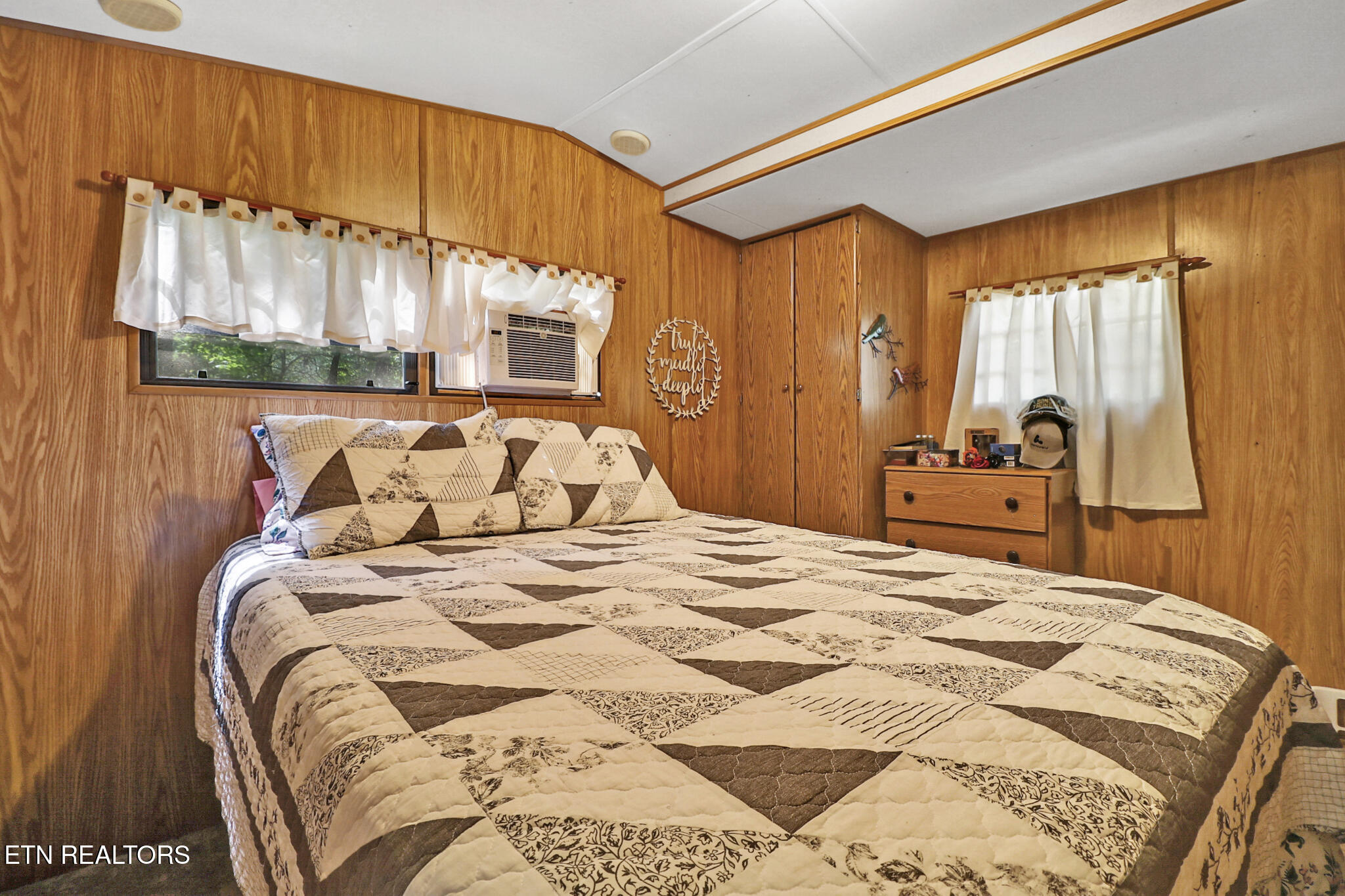 60 Apache Trail Crossville TN 38572