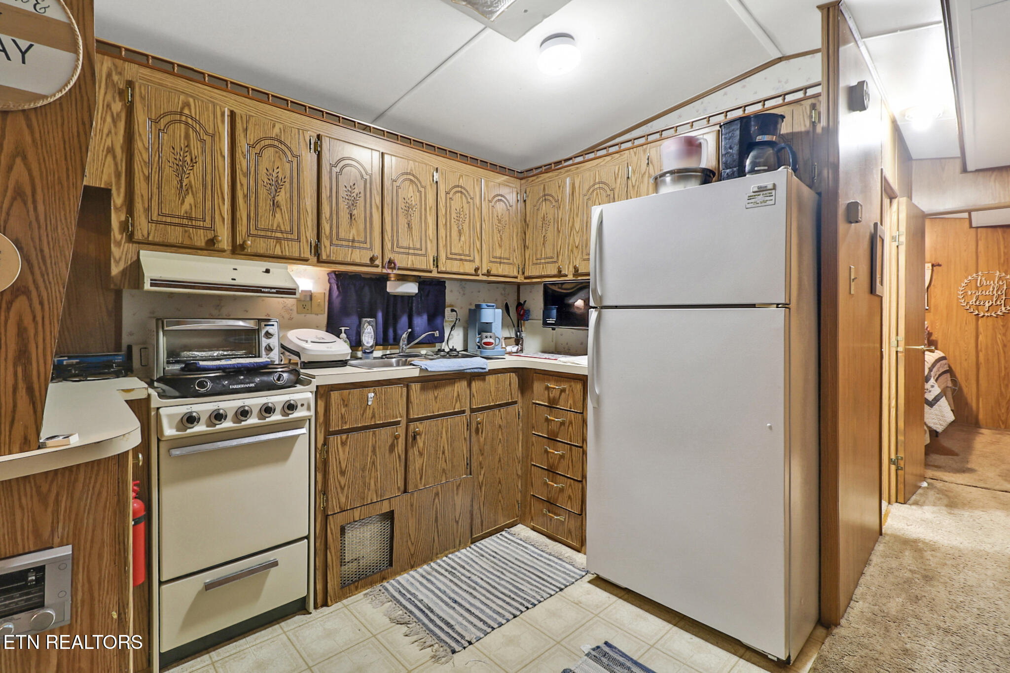 60 Apache Trail Crossville TN 38572