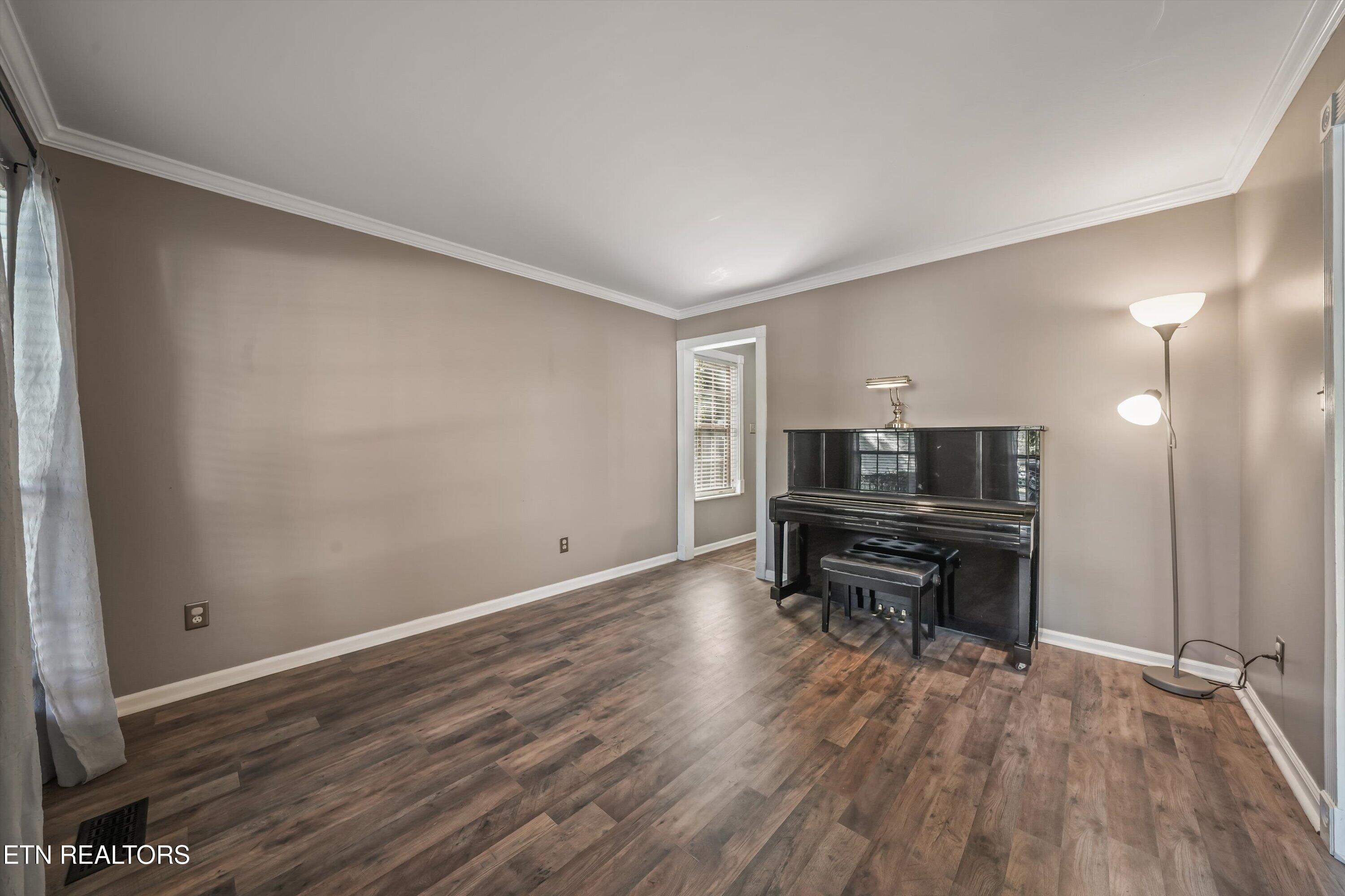 9904 Locklear Way Knoxville TN 37931