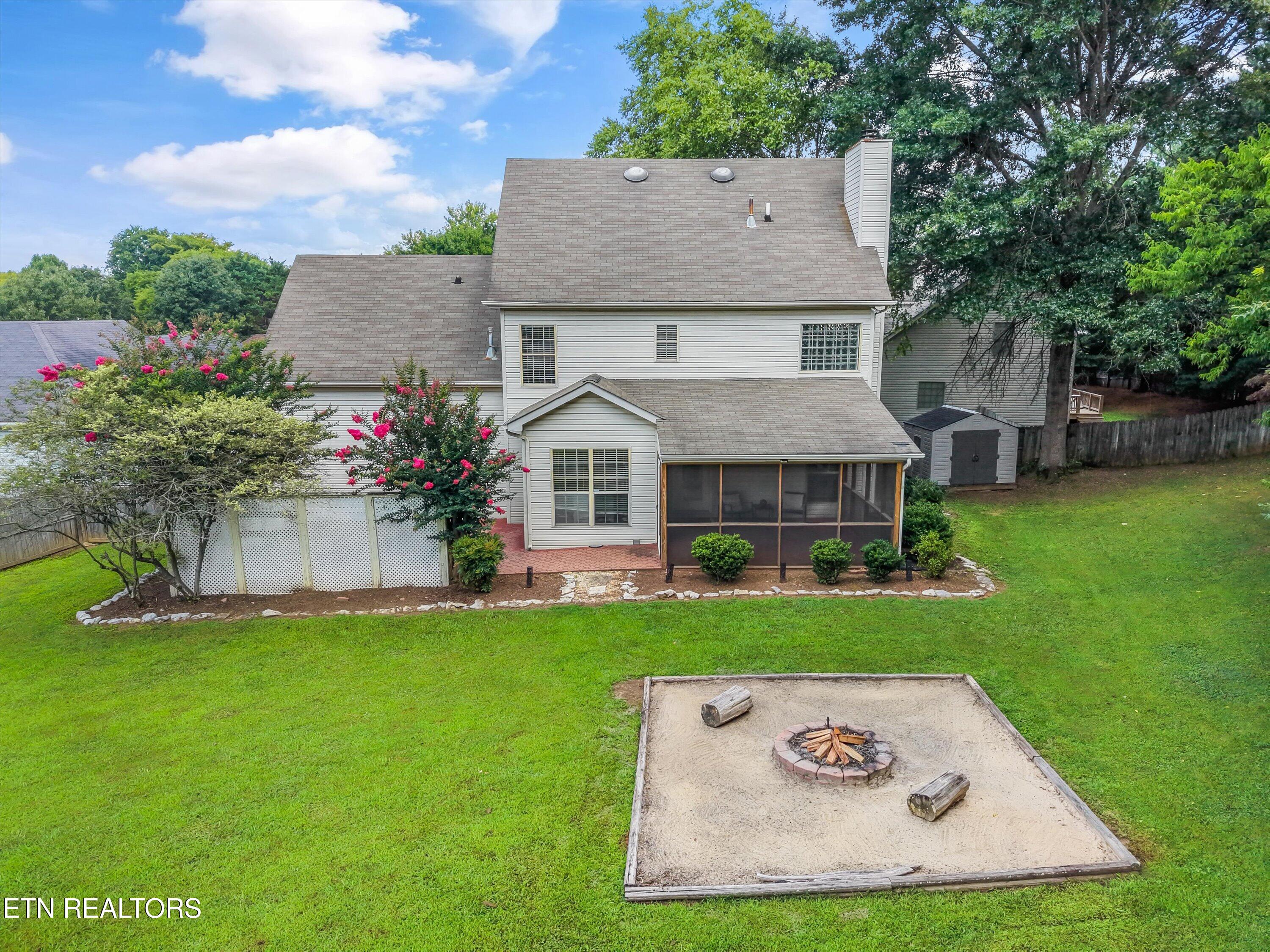 9904 Locklear Way Knoxville TN 37931