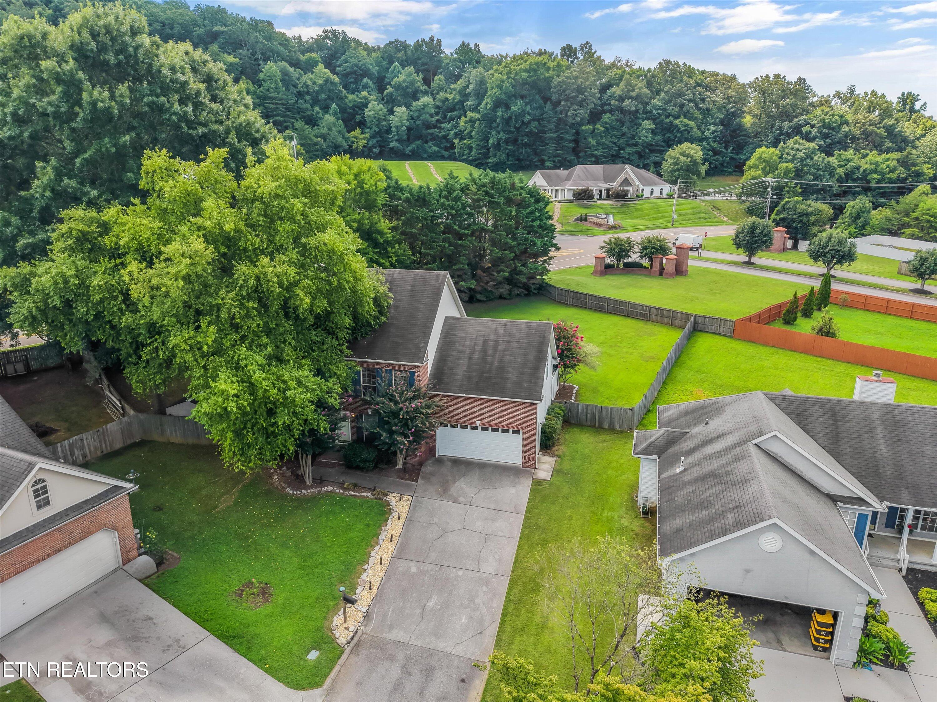 9904 Locklear Way Knoxville TN 37931