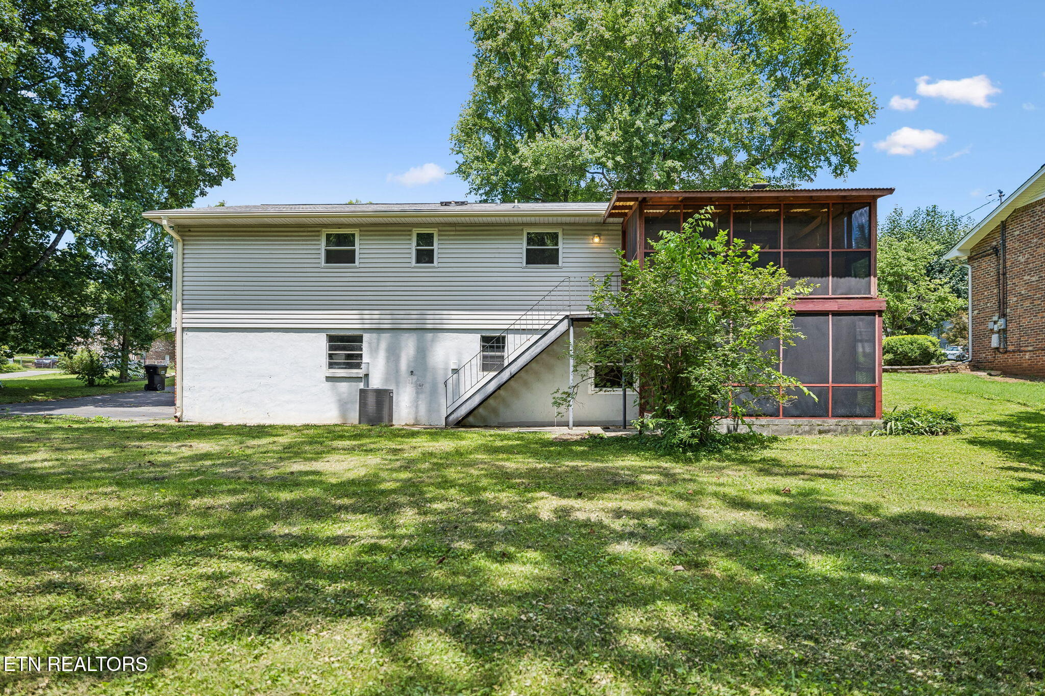 9408 Sarasota Drive Knoxville TN 37923