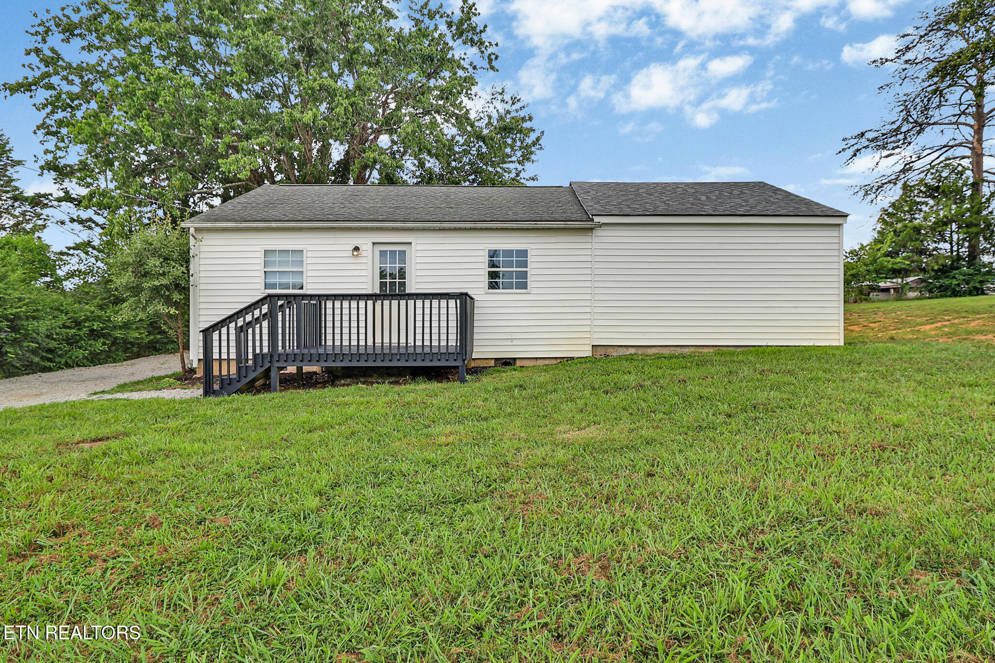 138 Pond Grove Circle Rockwood TN 37854