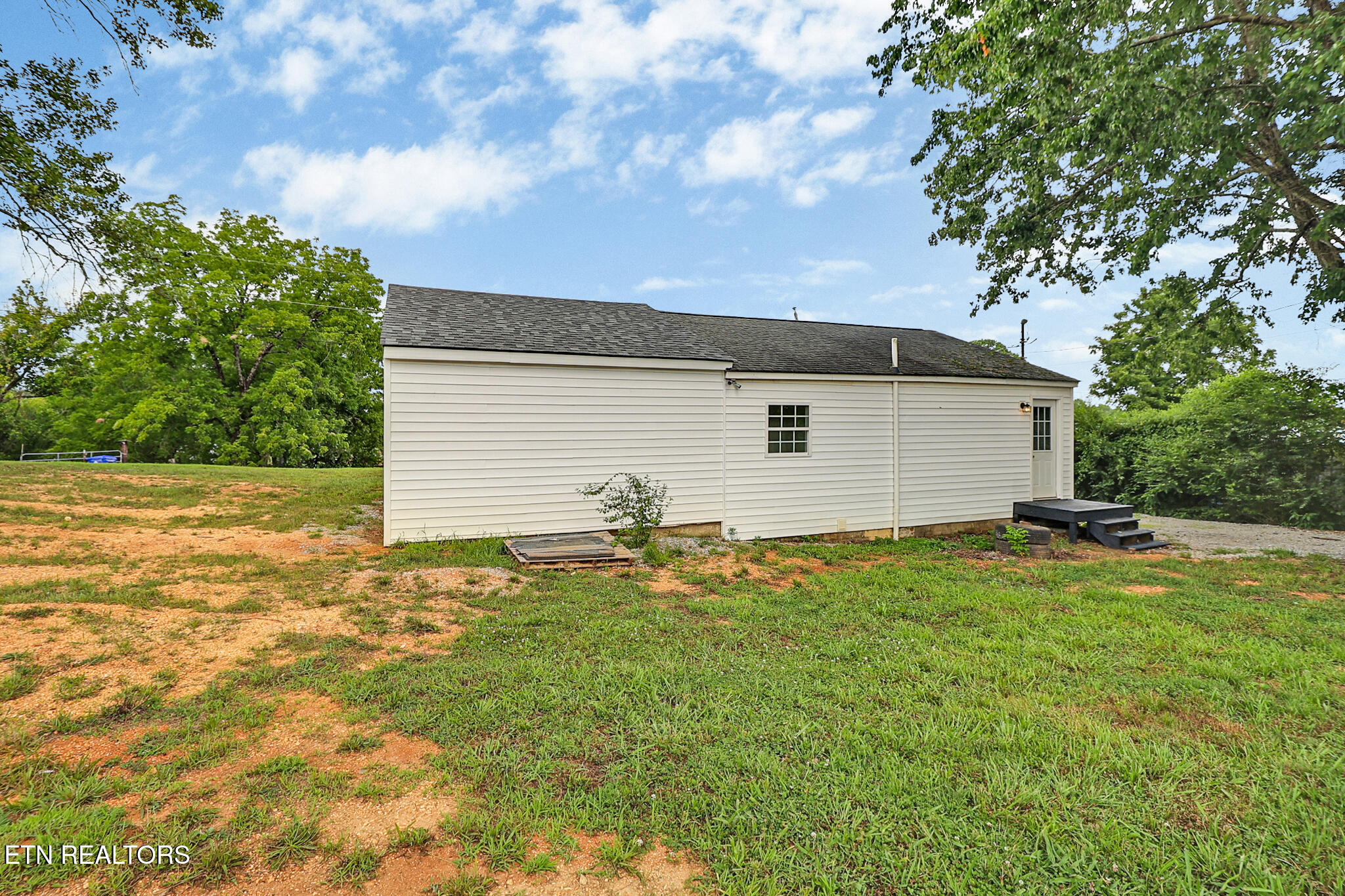 138 Pond Grove Circle Rockwood TN 37854