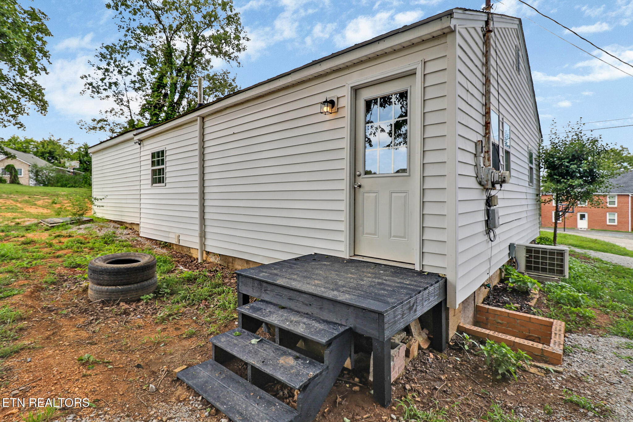138 Pond Grove Circle Rockwood TN 37854