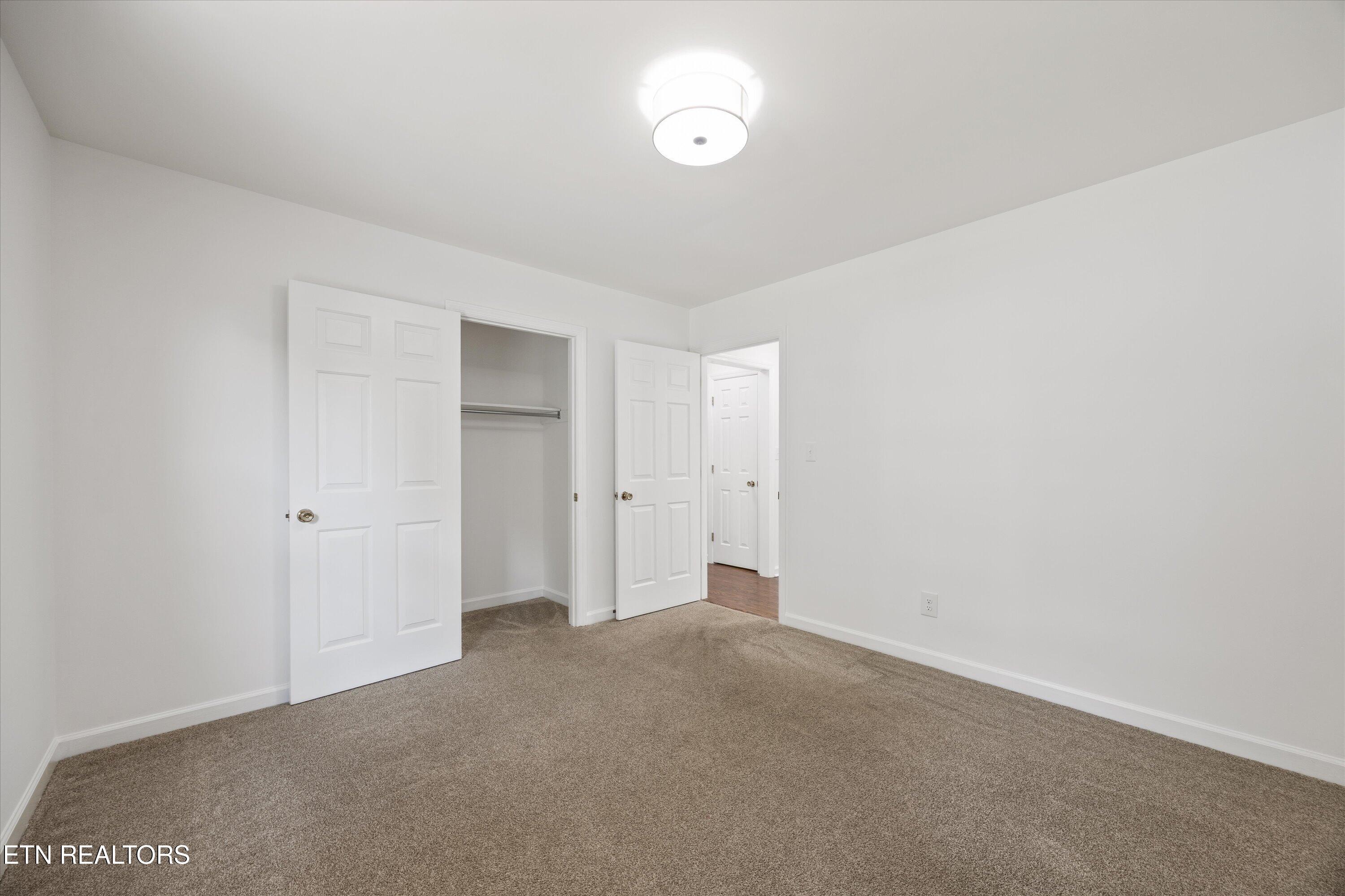 12605 Wagon Wheel Circle Knoxville TN 37934