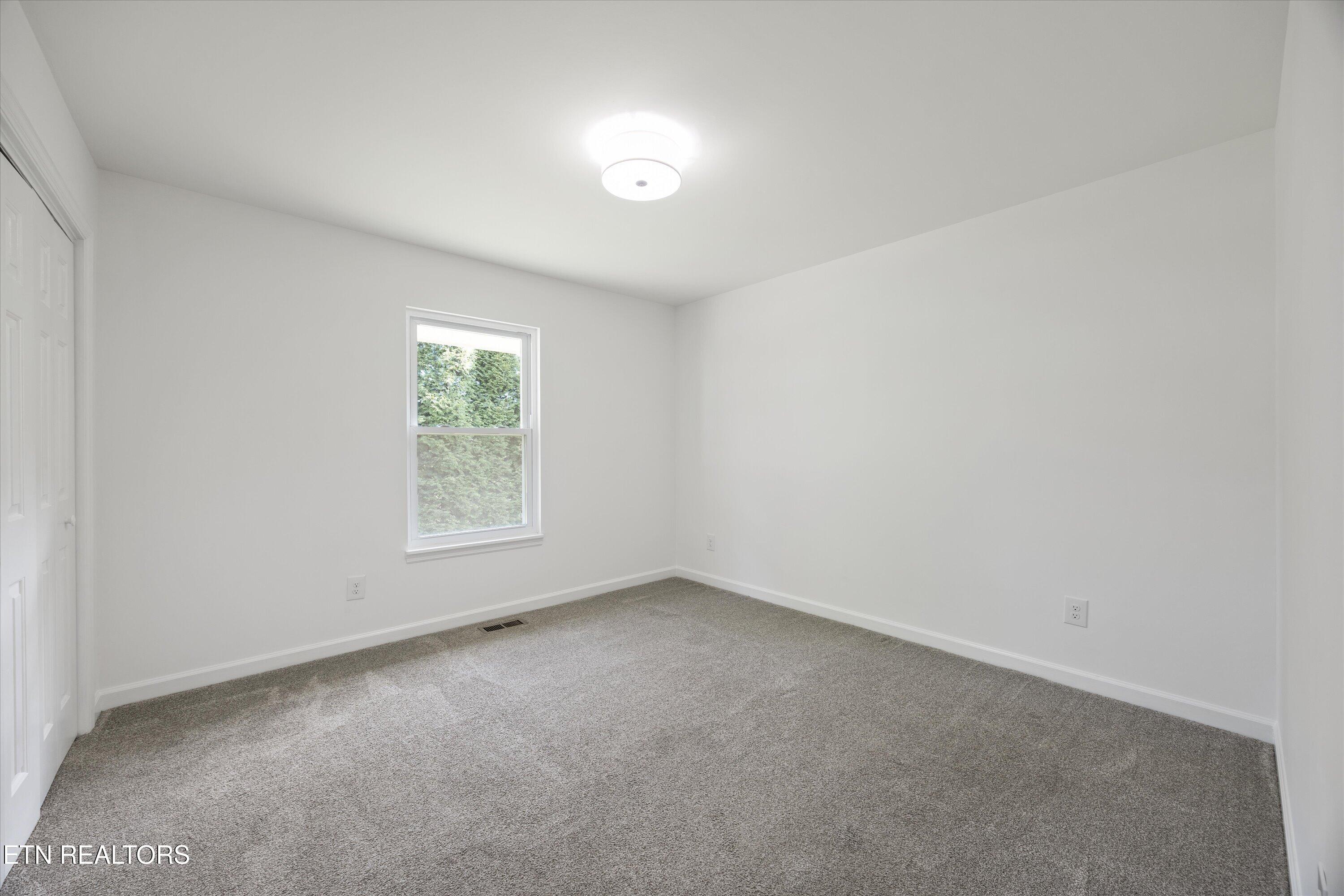12605 Wagon Wheel Circle Knoxville TN 37934