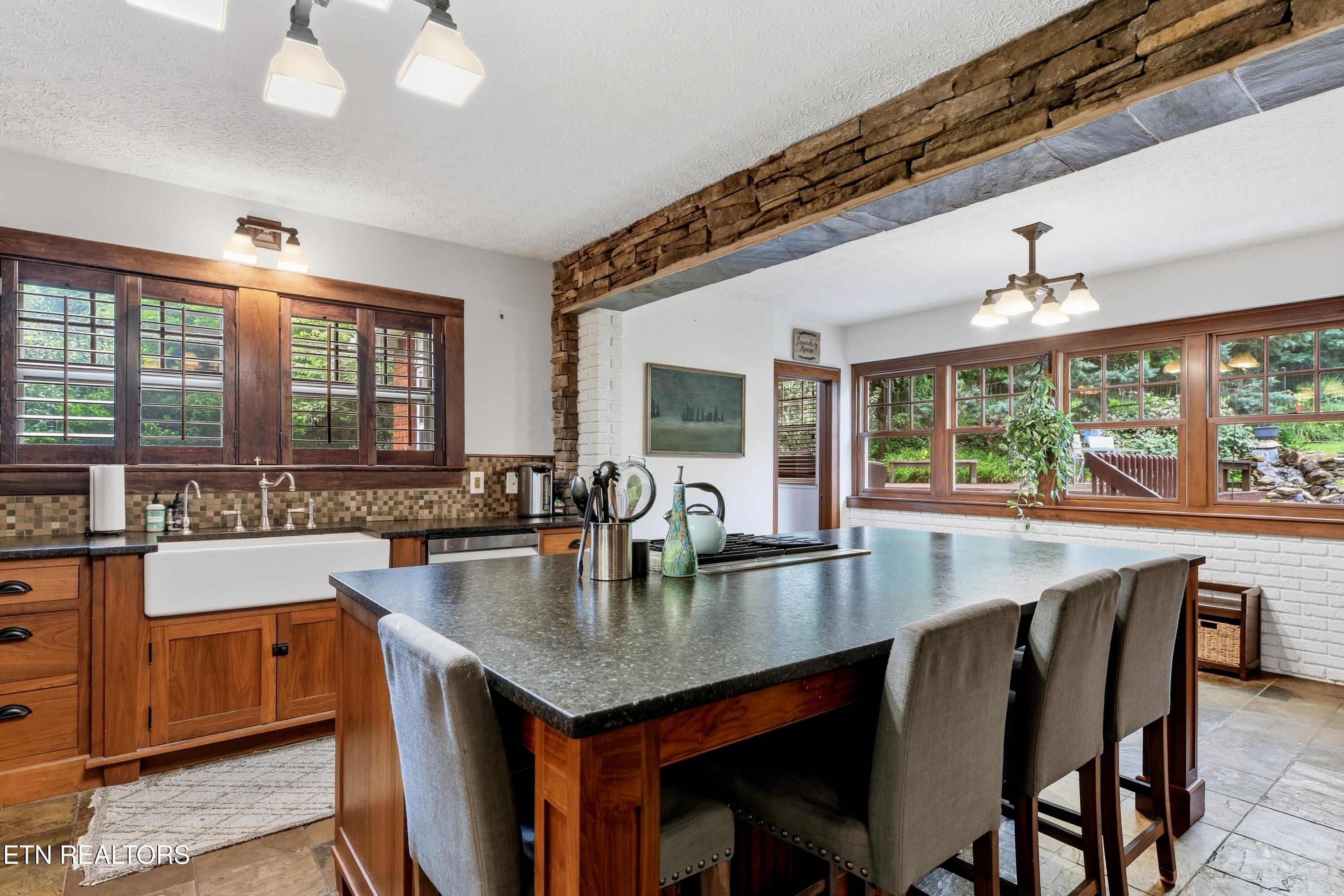 1509 Cedar Lane Knoxville TN 37918