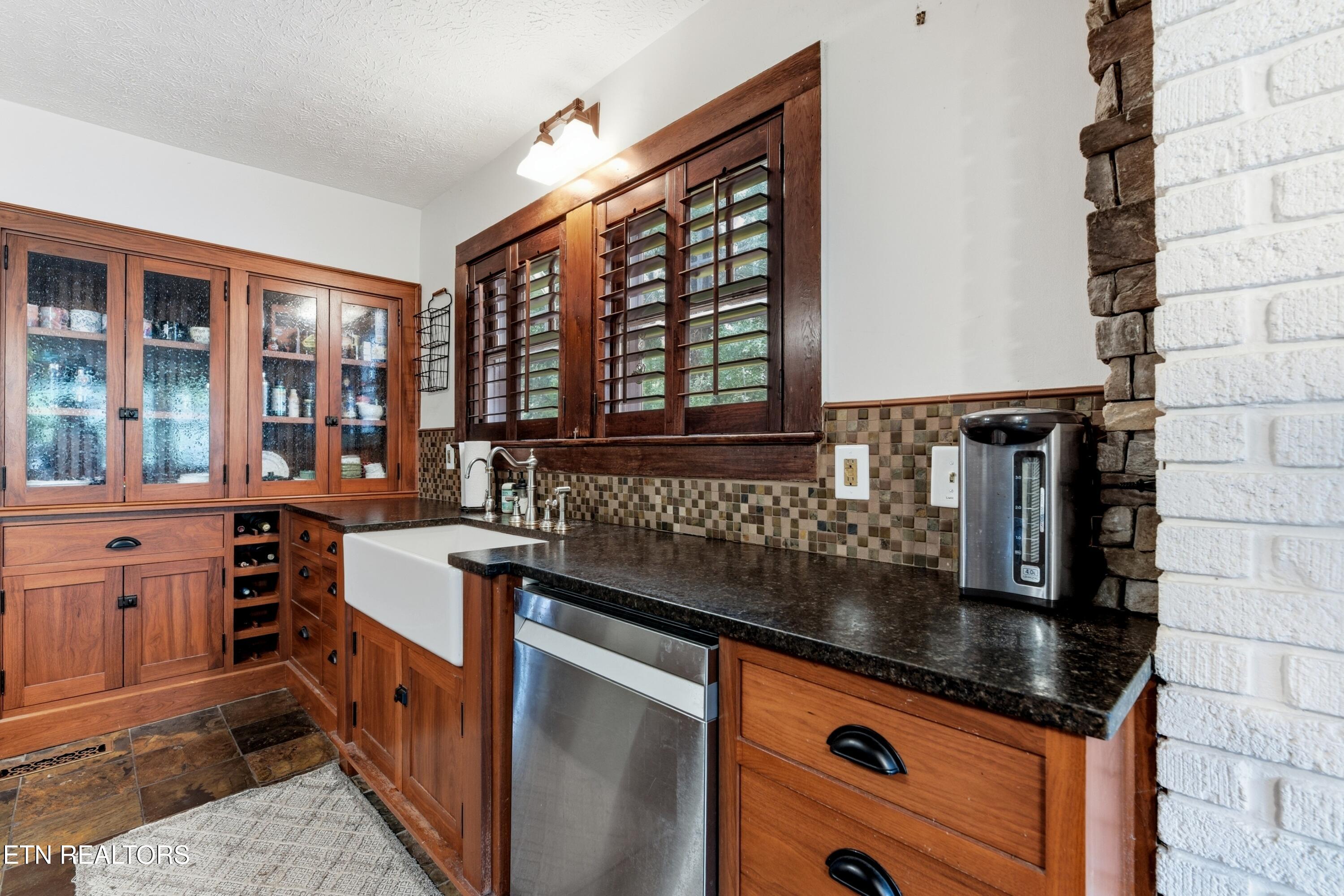 1509 Cedar Lane Knoxville TN 37918
