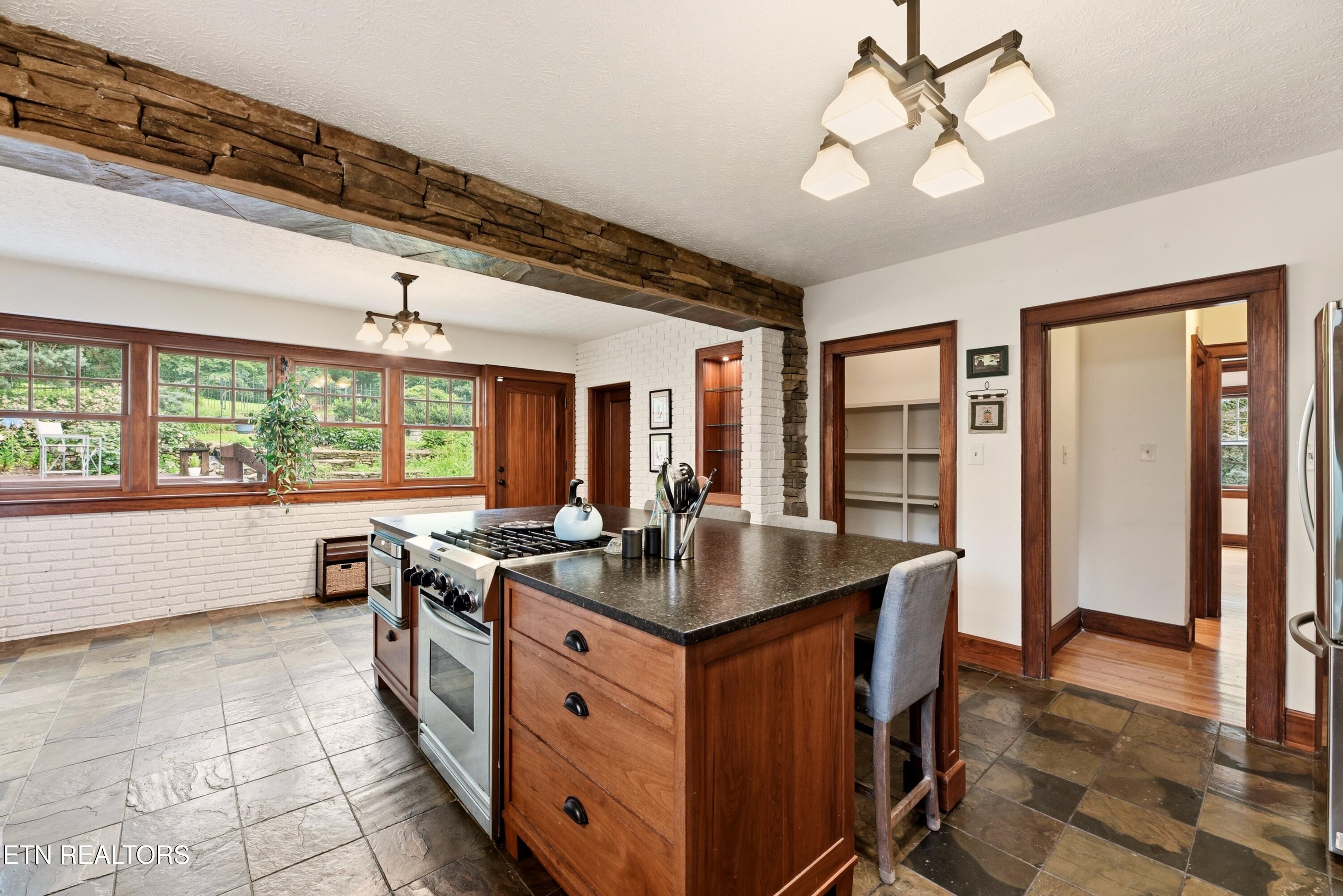 1509 Cedar Lane Knoxville TN 37918