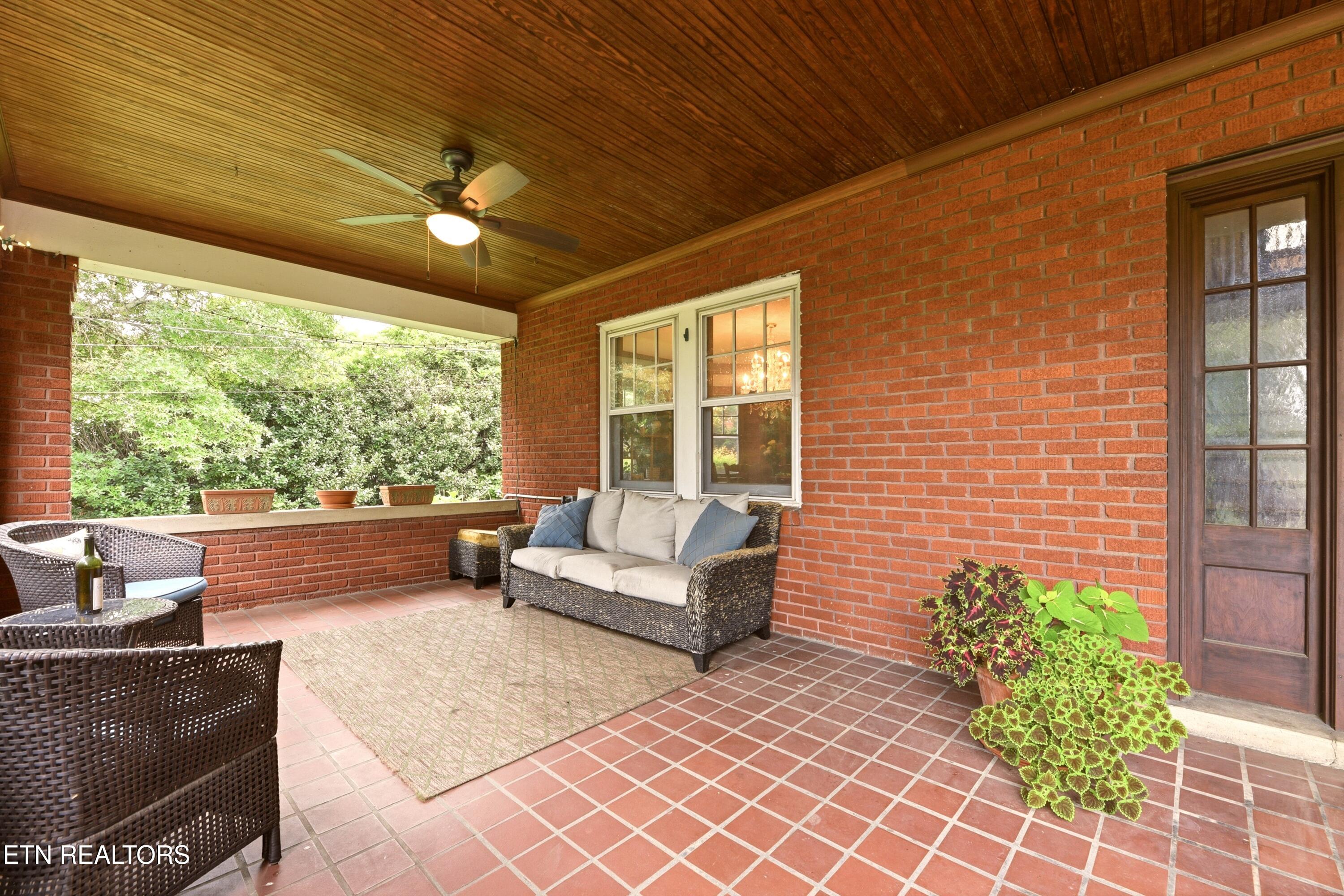 1509 Cedar Lane Knoxville TN 37918