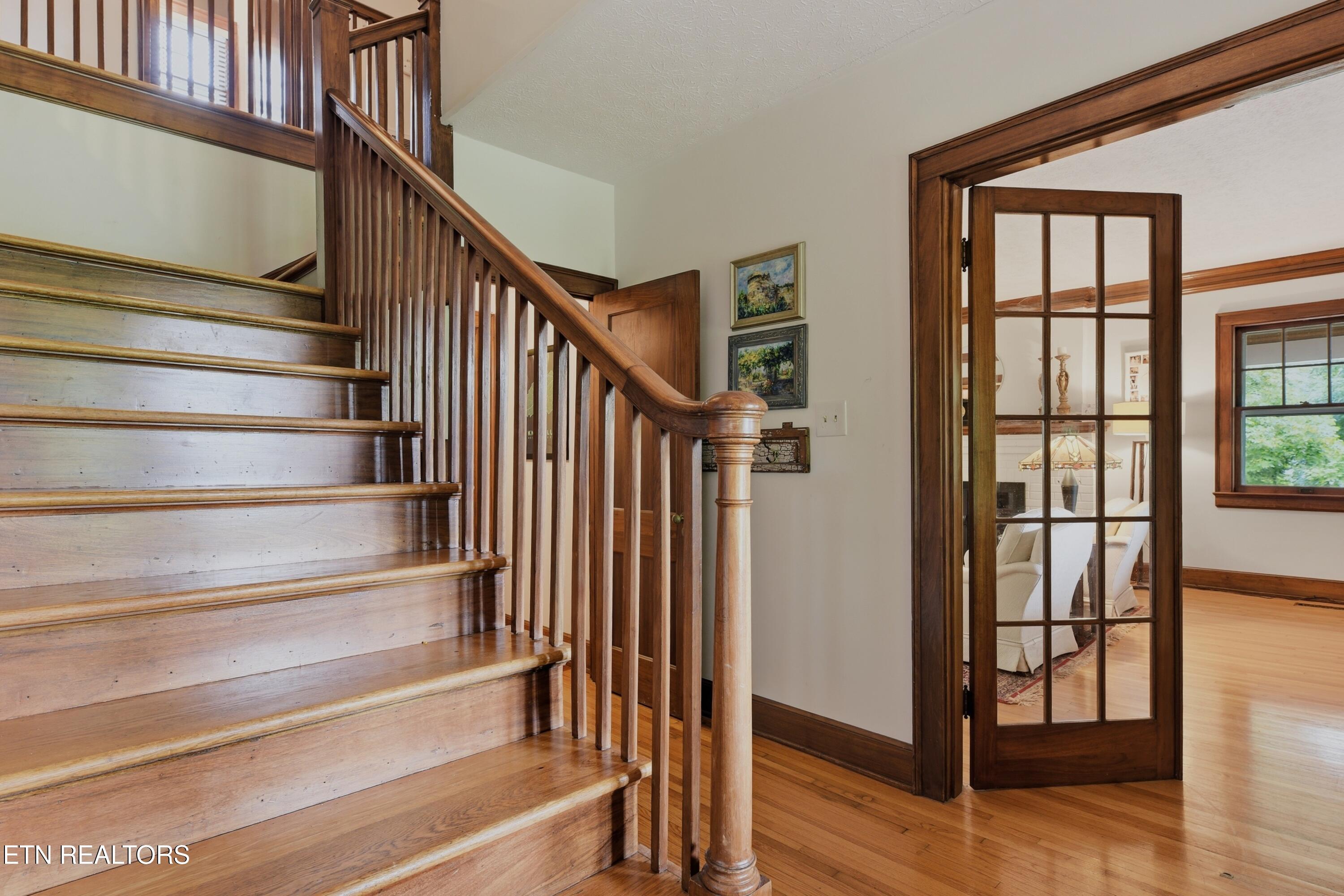 1509 Cedar Lane Knoxville TN 37918
