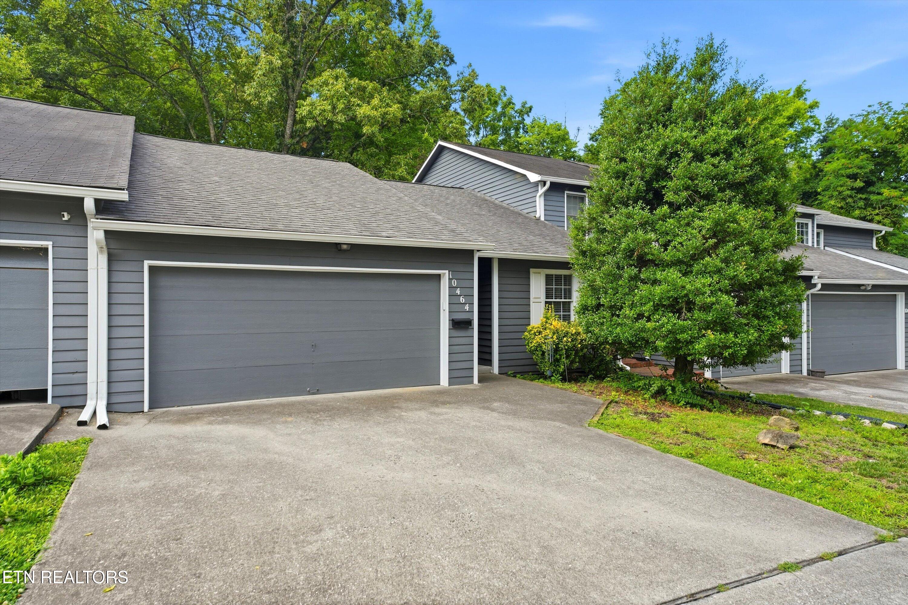 10464 Laura Lee Lane Knoxville TN 37922