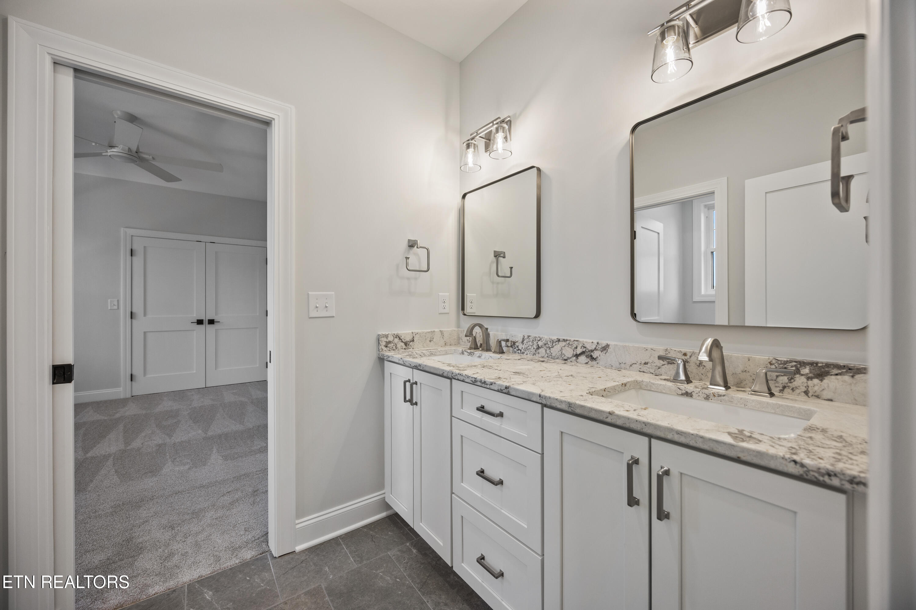 12931 Siena Lane Knoxville TN 37934