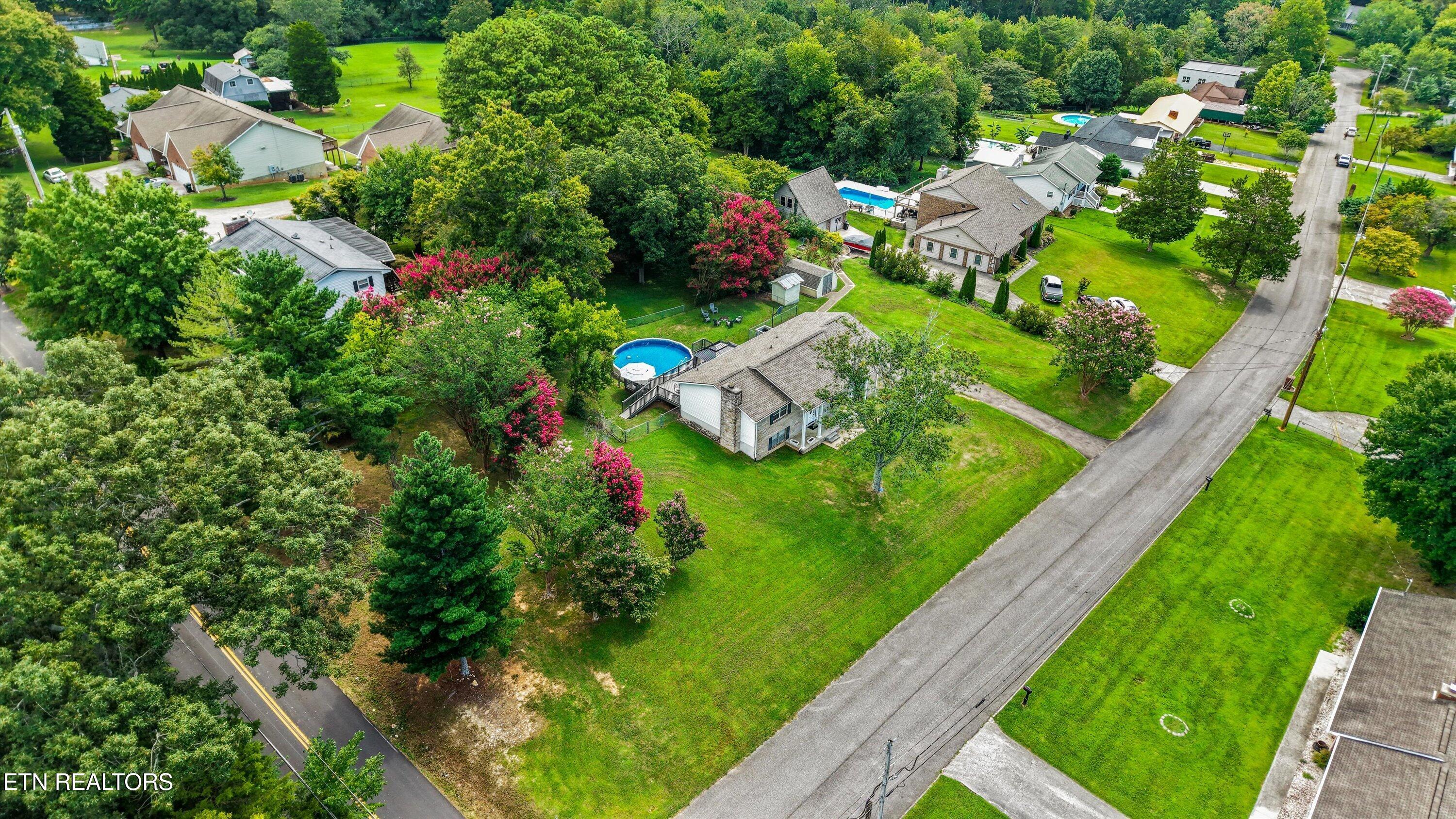 9229 Slade Drive Knoxville TN 37931
