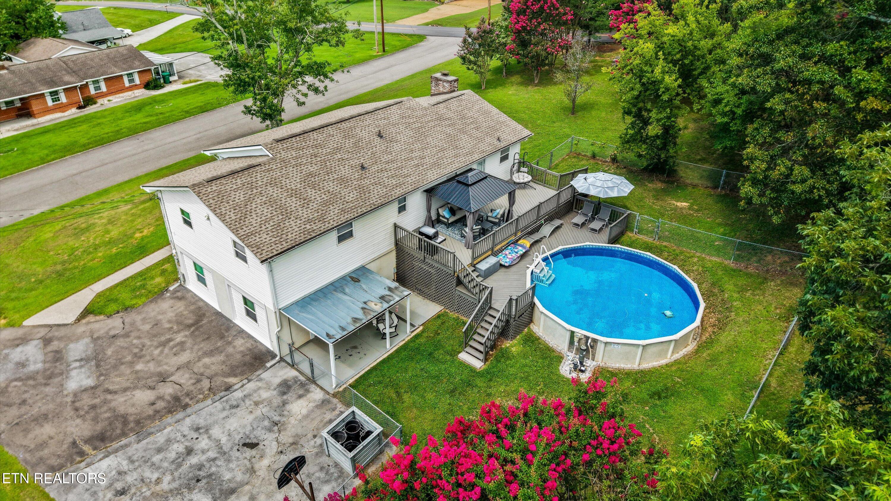 9229 Slade Drive Knoxville TN 37931