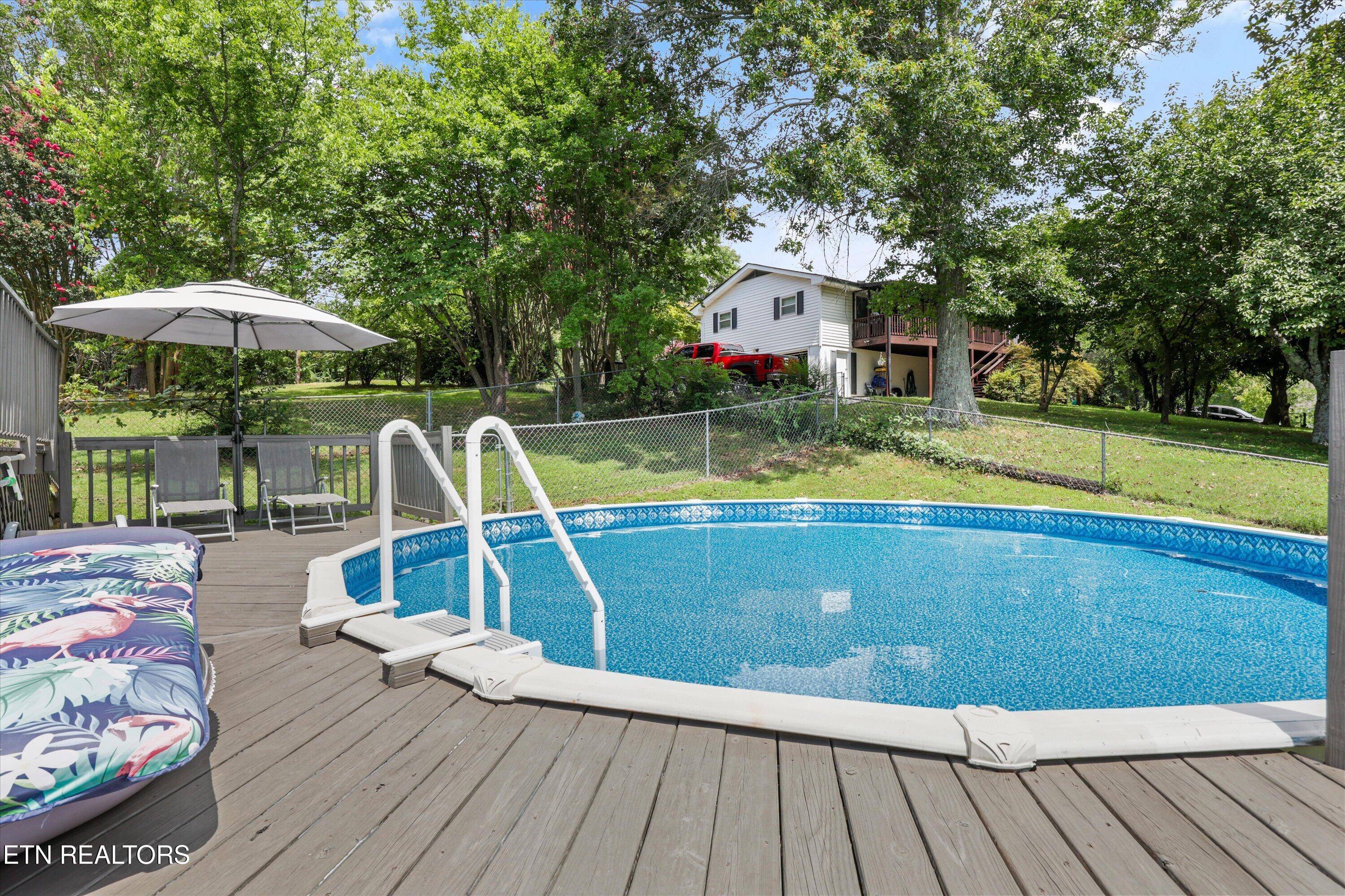 9229 Slade Drive Knoxville TN 37931
