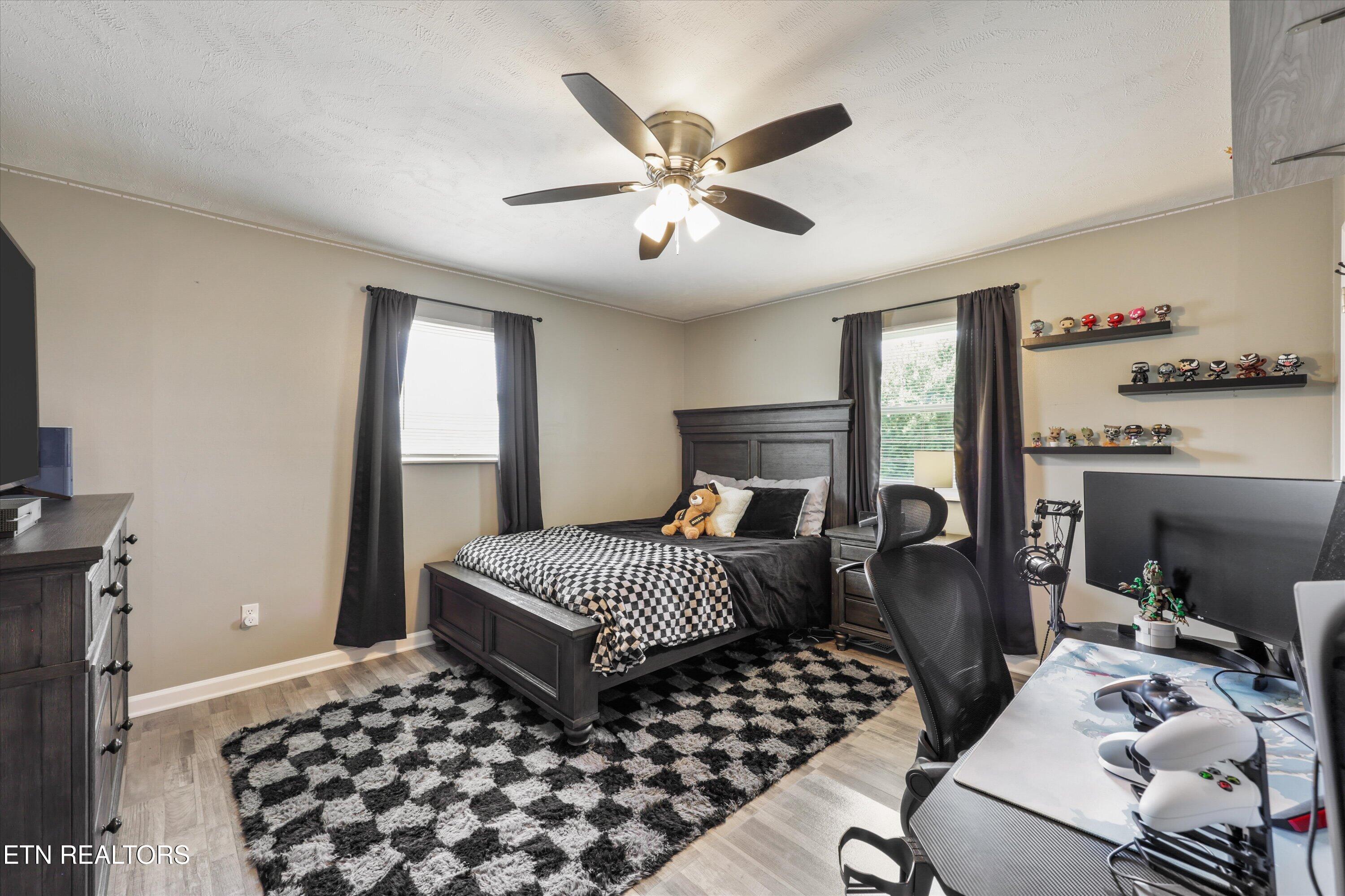 9229 Slade Drive Knoxville TN 37931