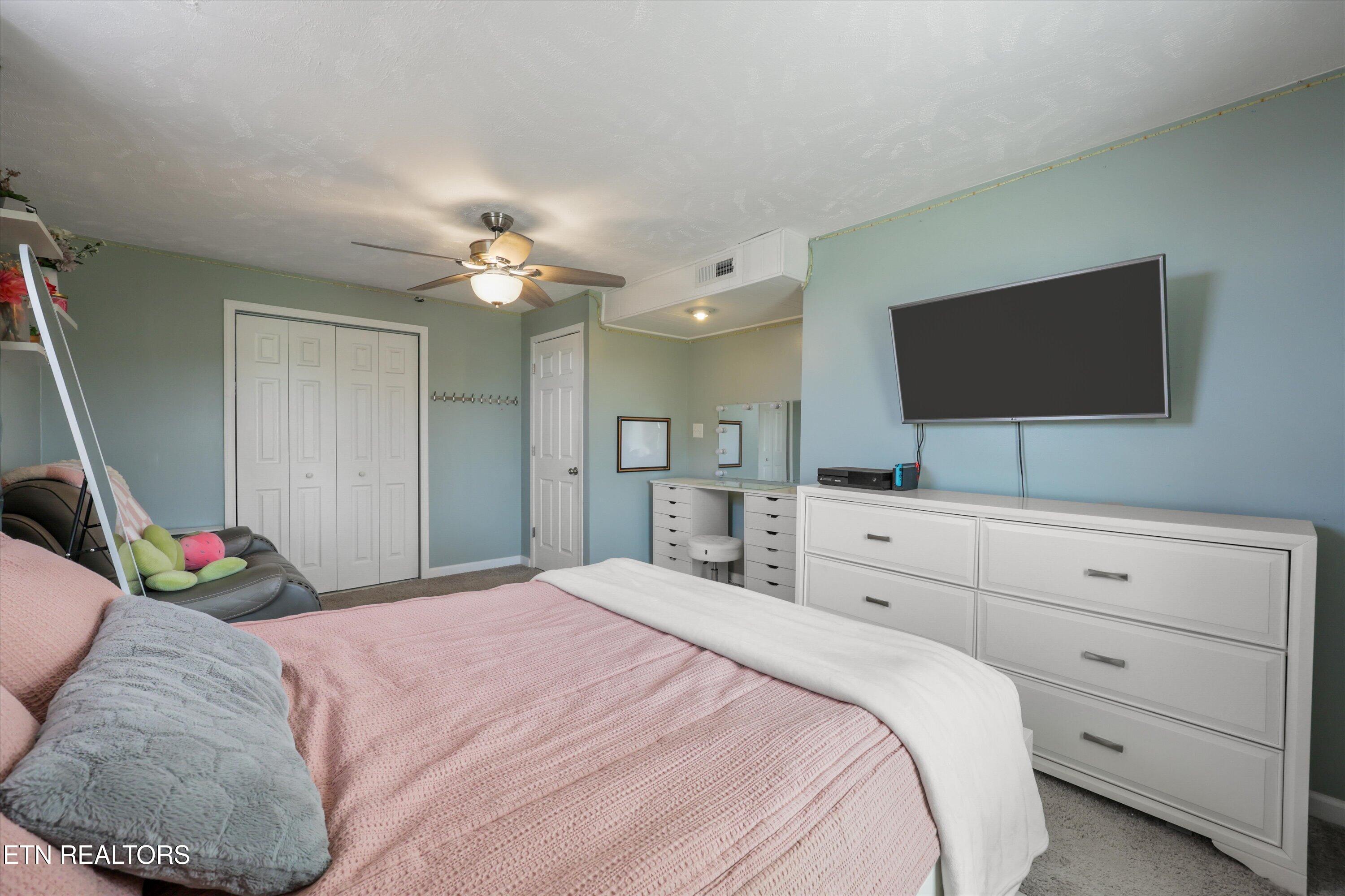 9229 Slade Drive Knoxville TN 37931