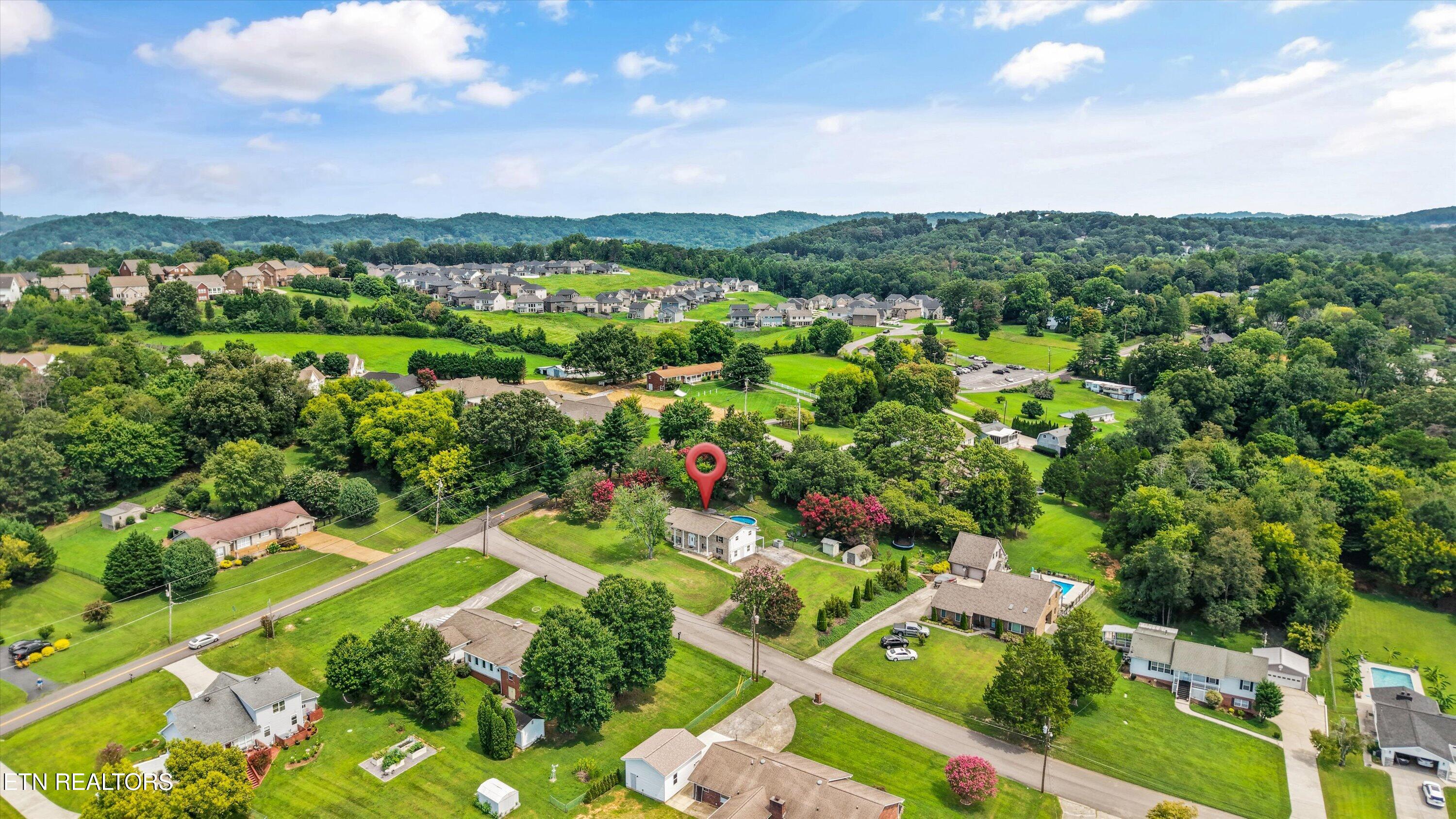 9229 Slade Drive Knoxville TN 37931