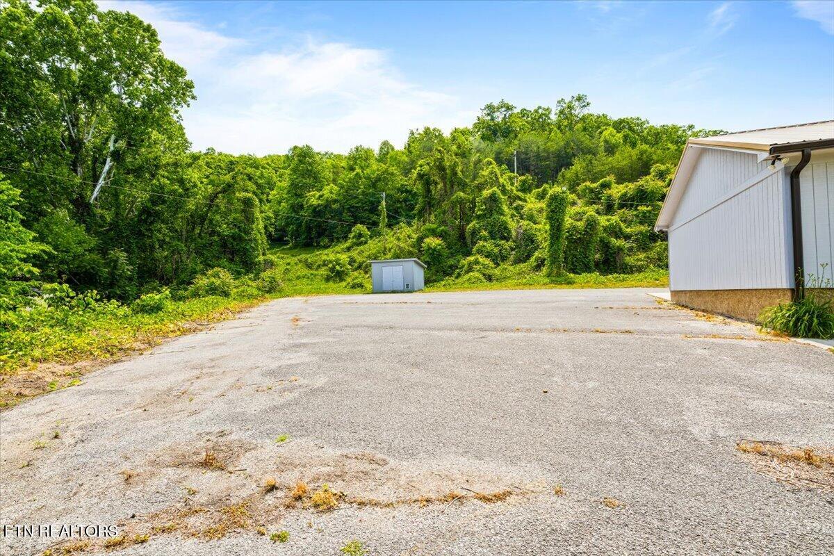 190 Dogwood Road Caryville TN 37714